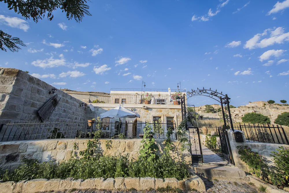 Assiana House