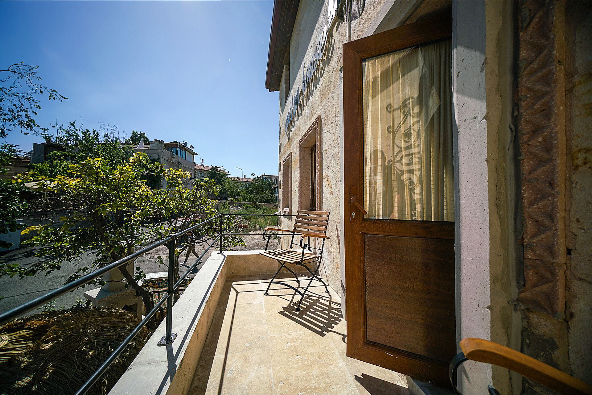 Aysel Inn House