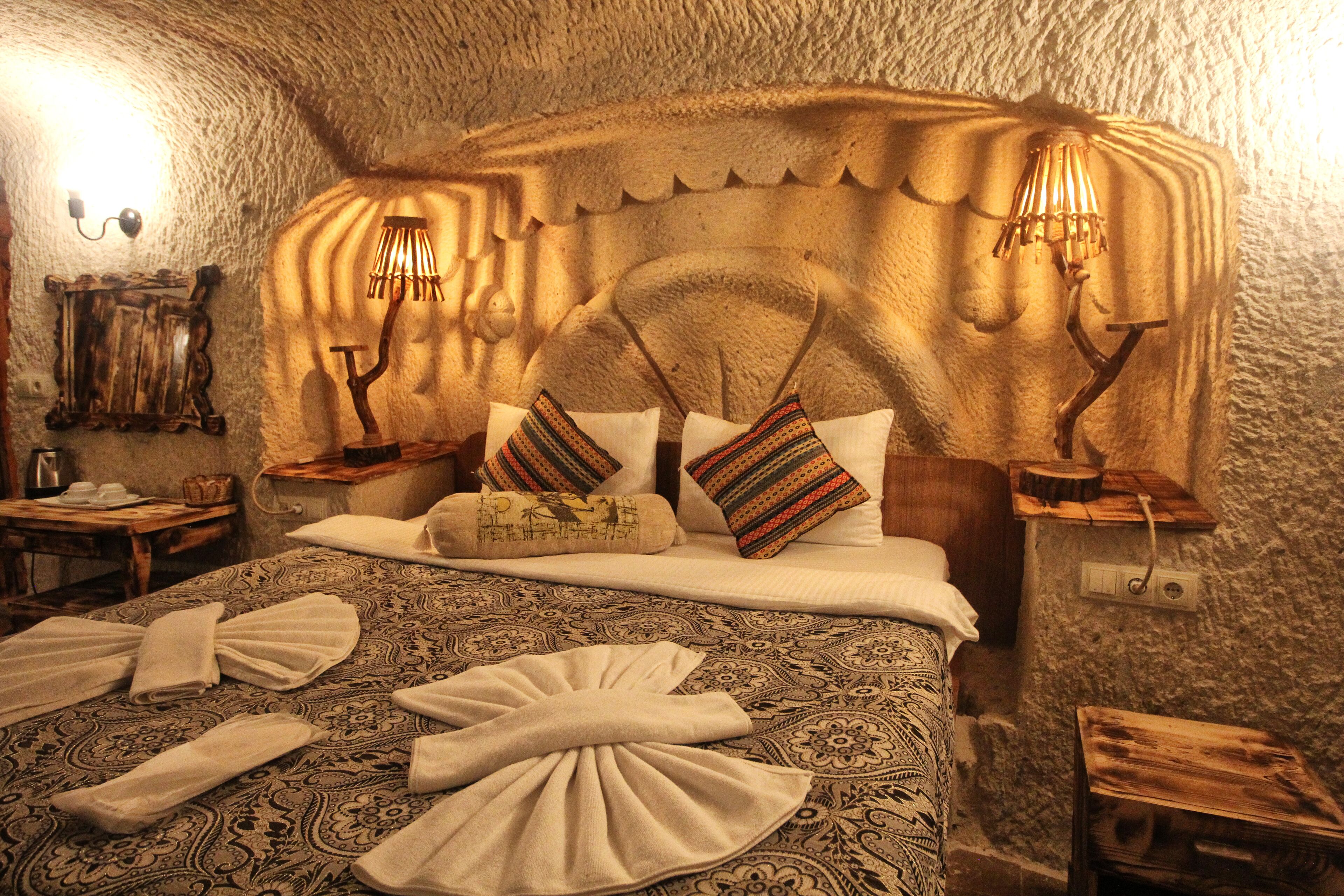 Cappadocia Ennar Cave
