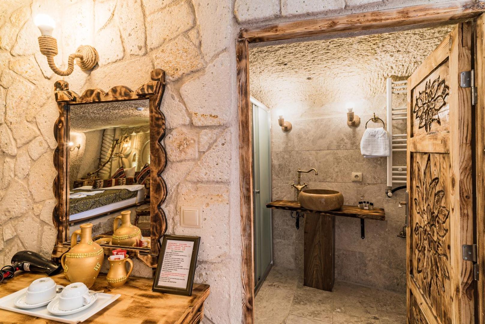Cappadocia Ennar Cave