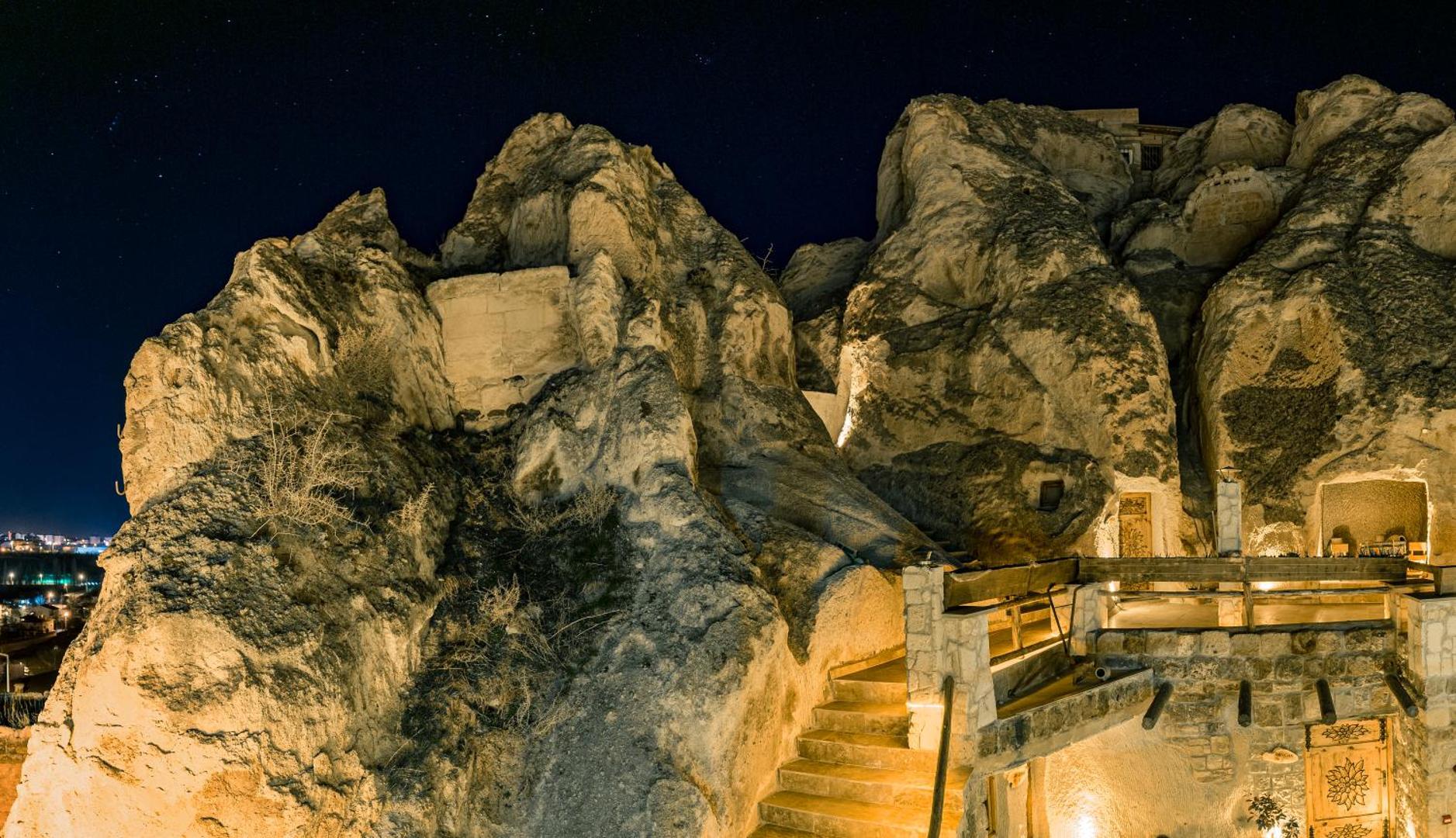 Cappadocia Ennar Cave