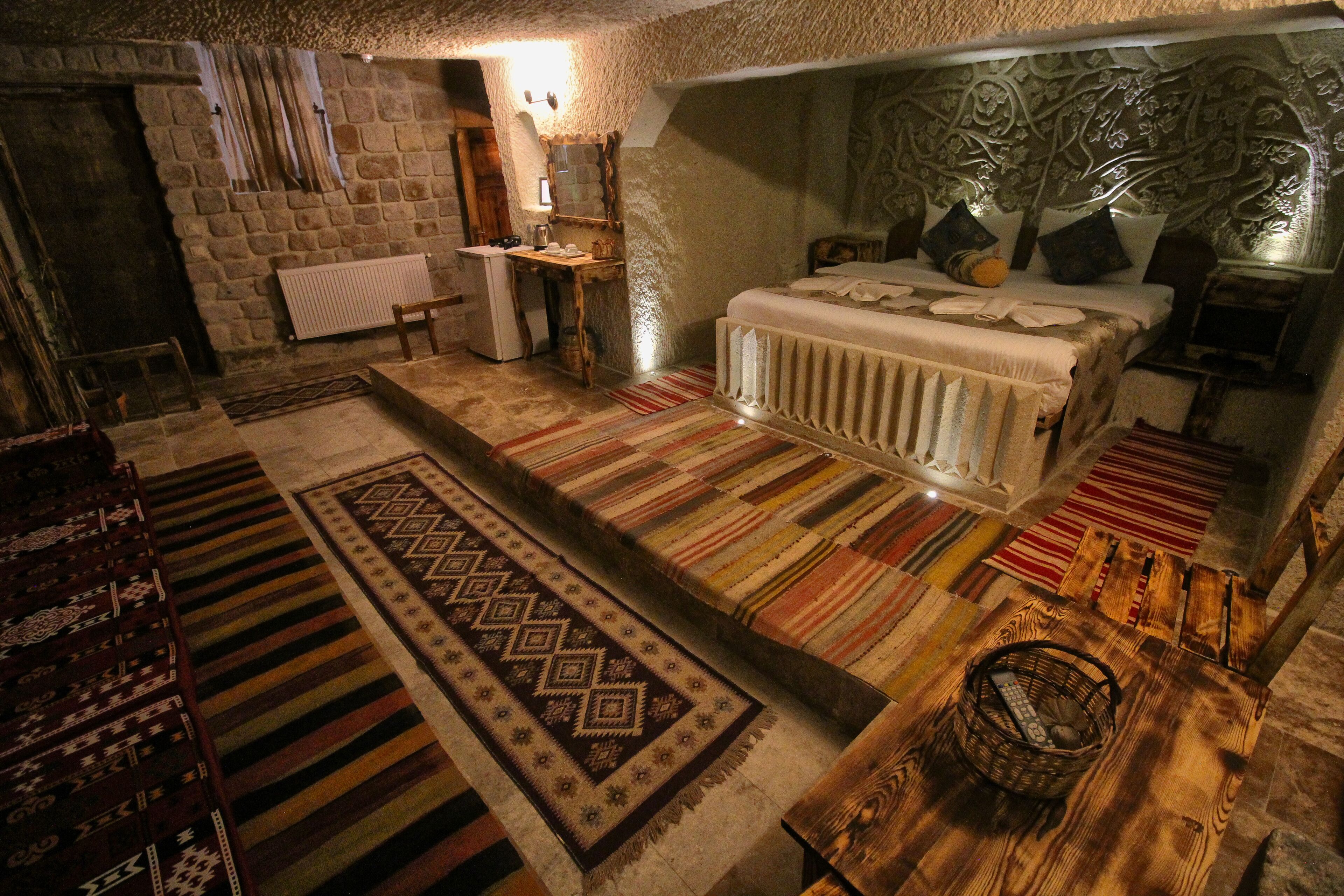 Cappadocia Ennar Cave