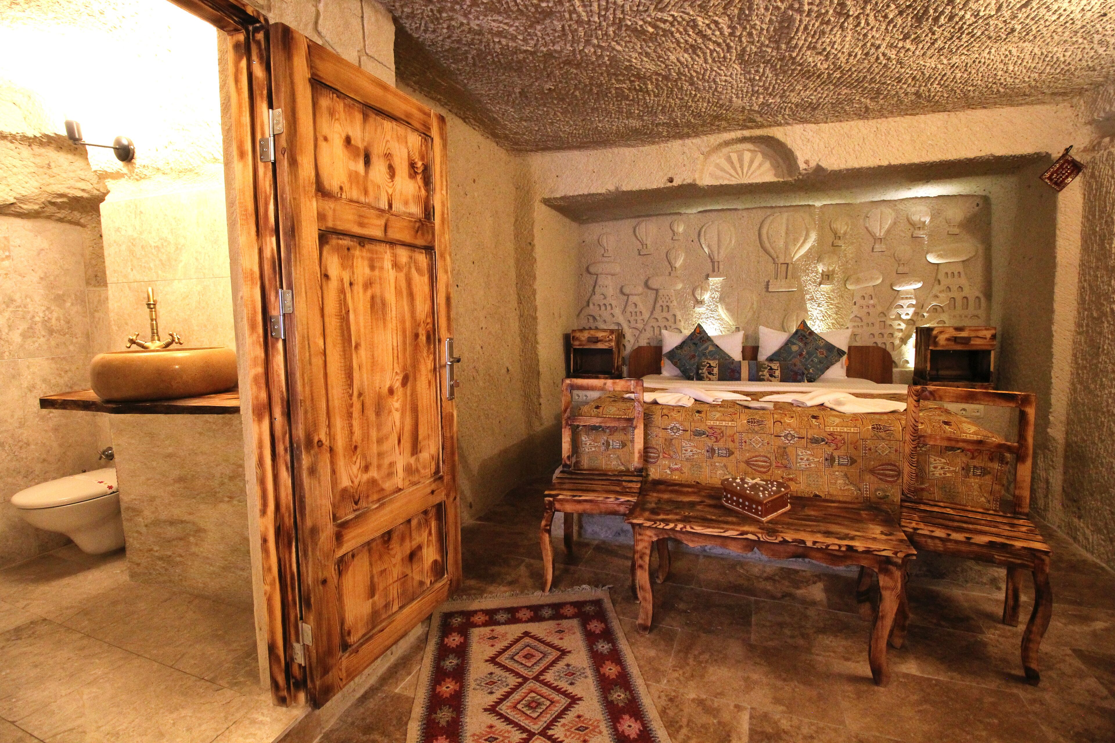 Cappadocia Ennar Cave