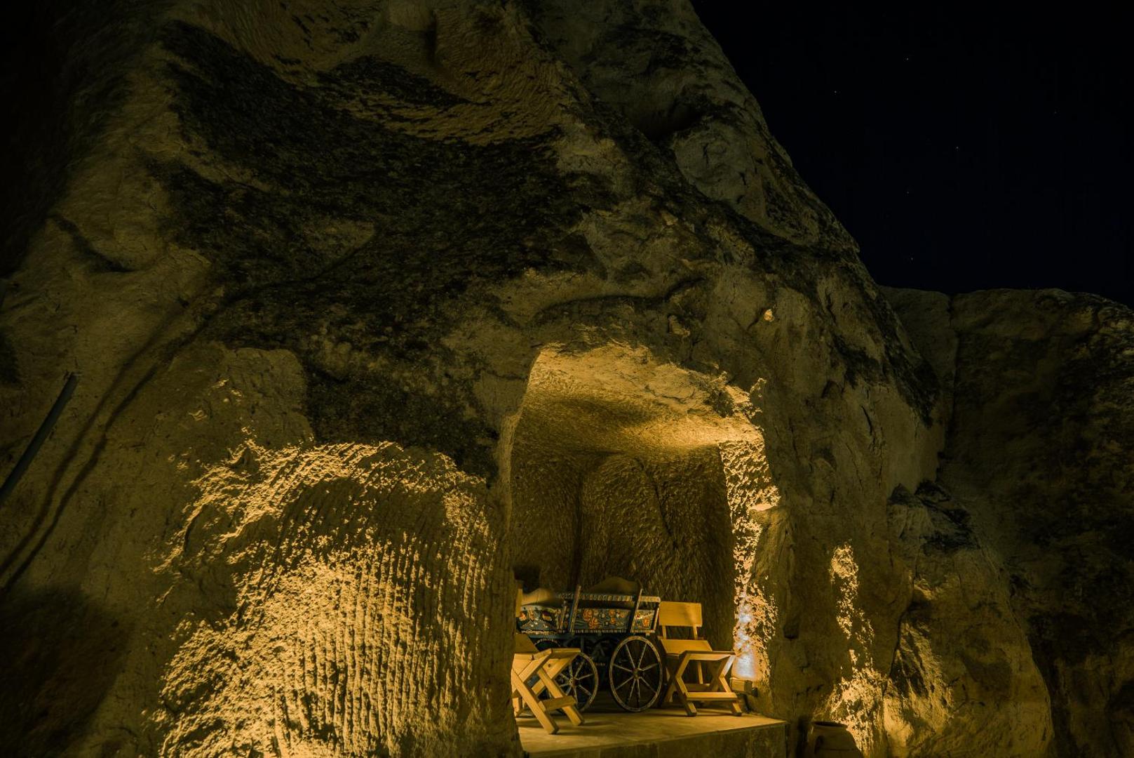 Cappadocia Ennar Cave