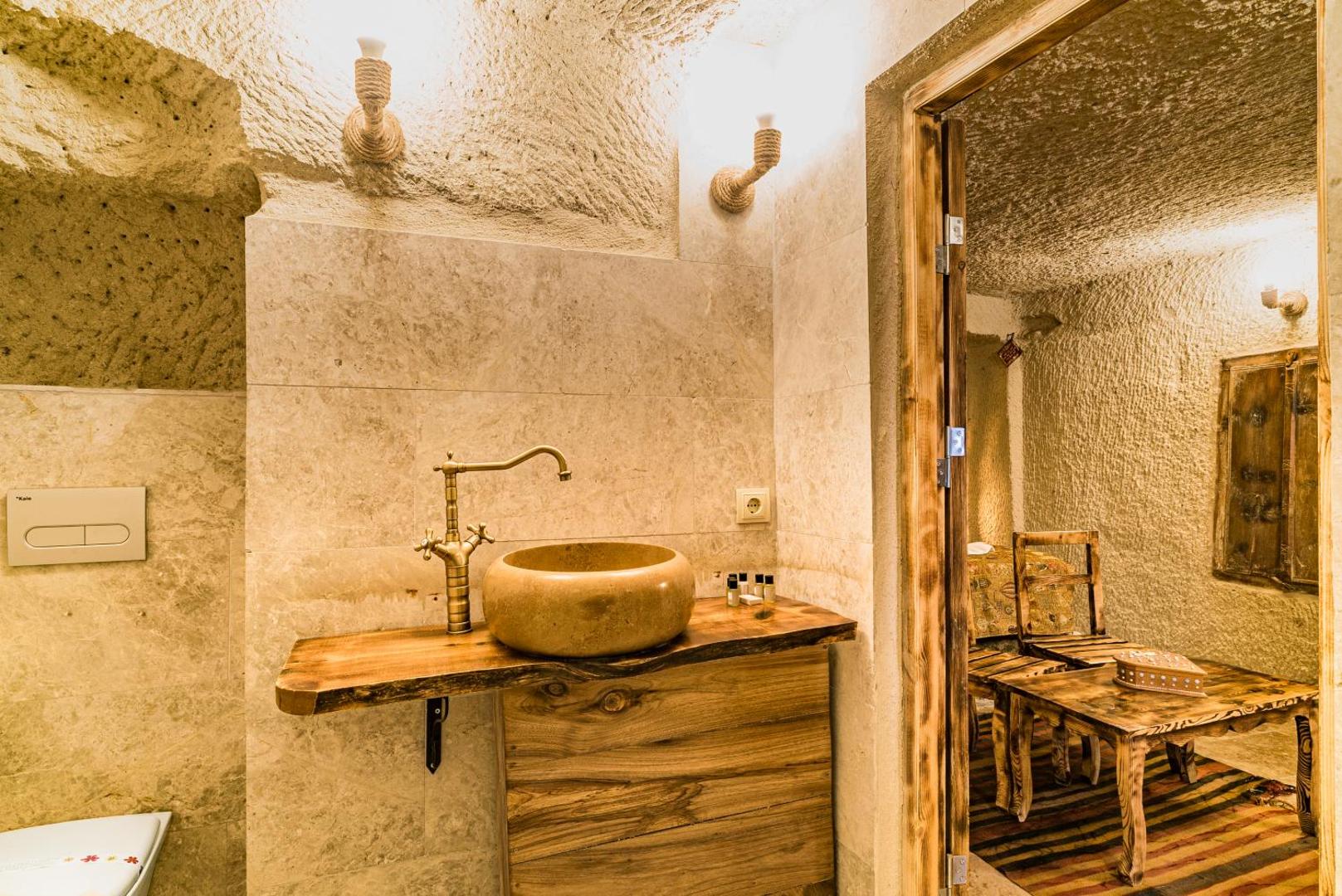 Cappadocia Ennar Cave