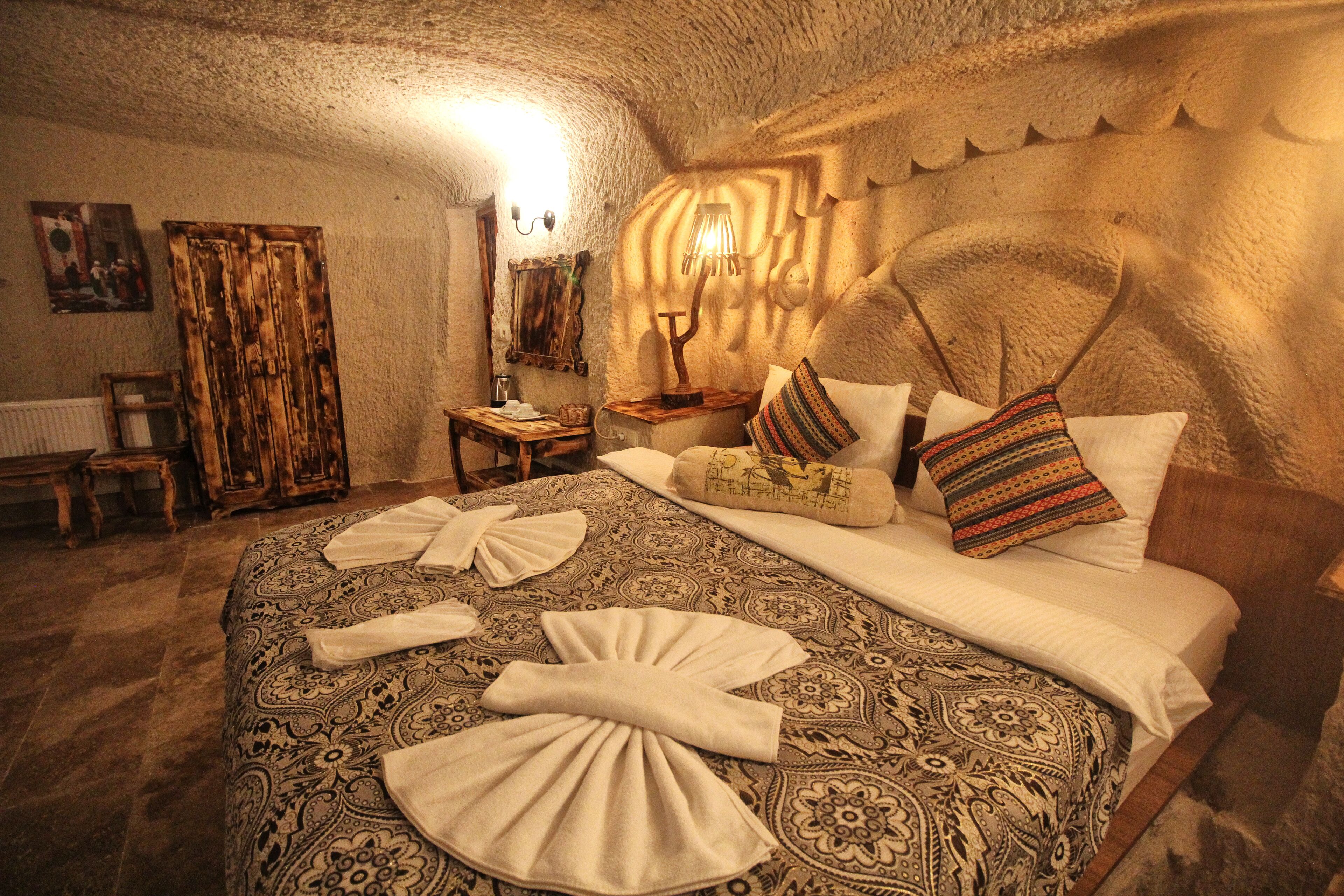 Cappadocia Ennar Cave