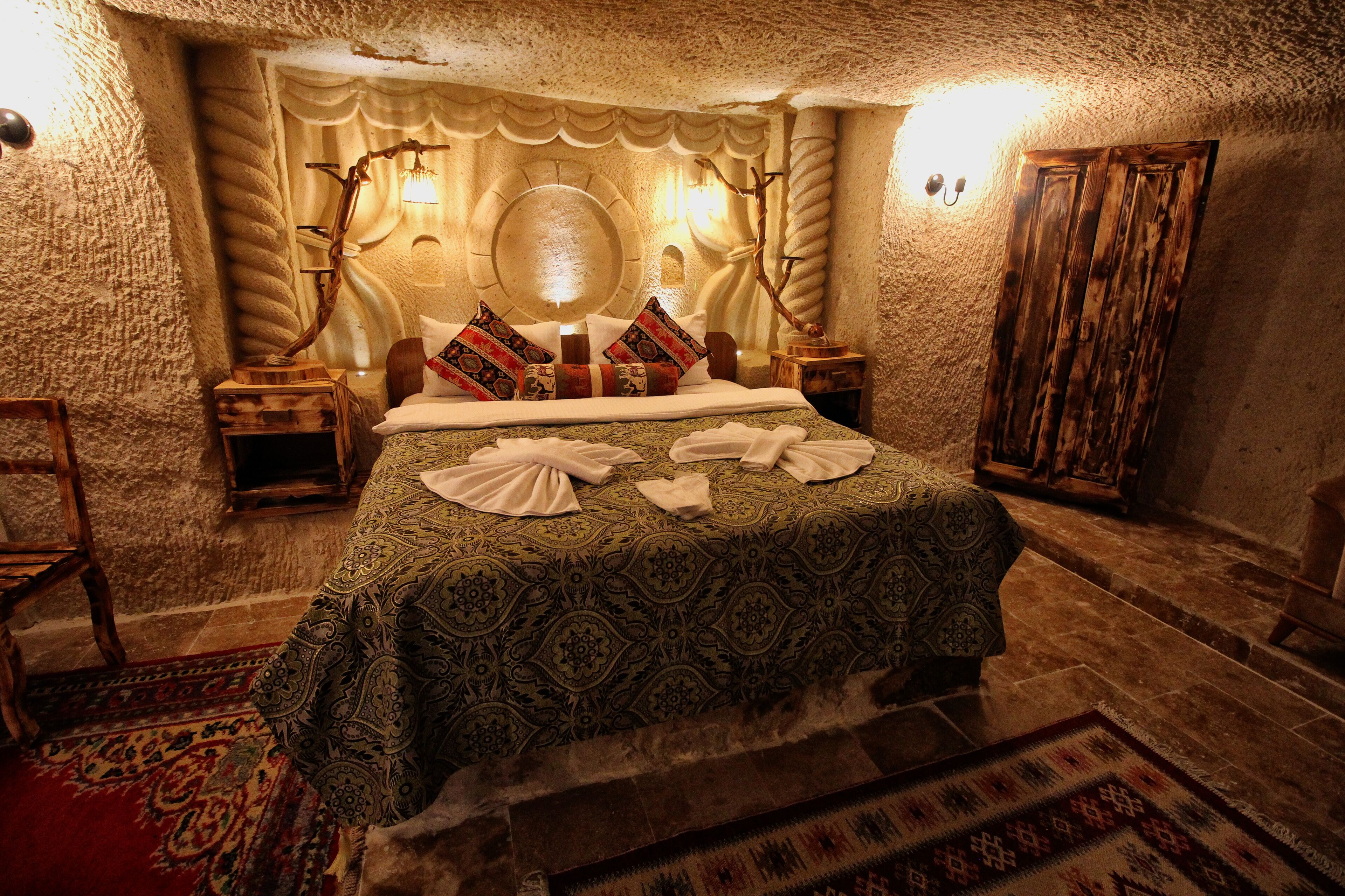 Cappadocia Ennar Cave