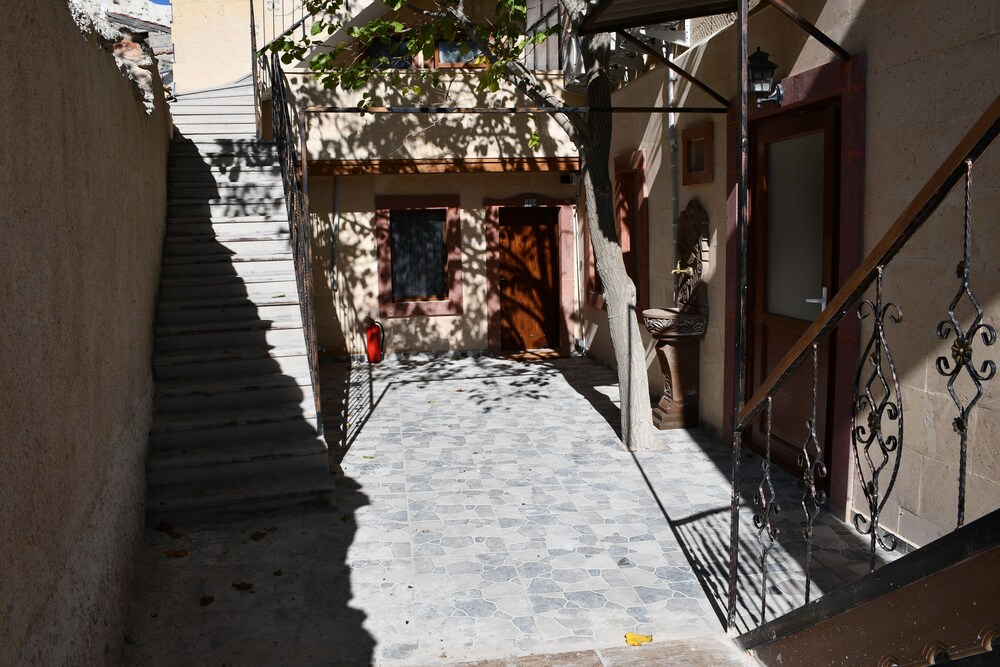 Cappadocia Stone Rooms