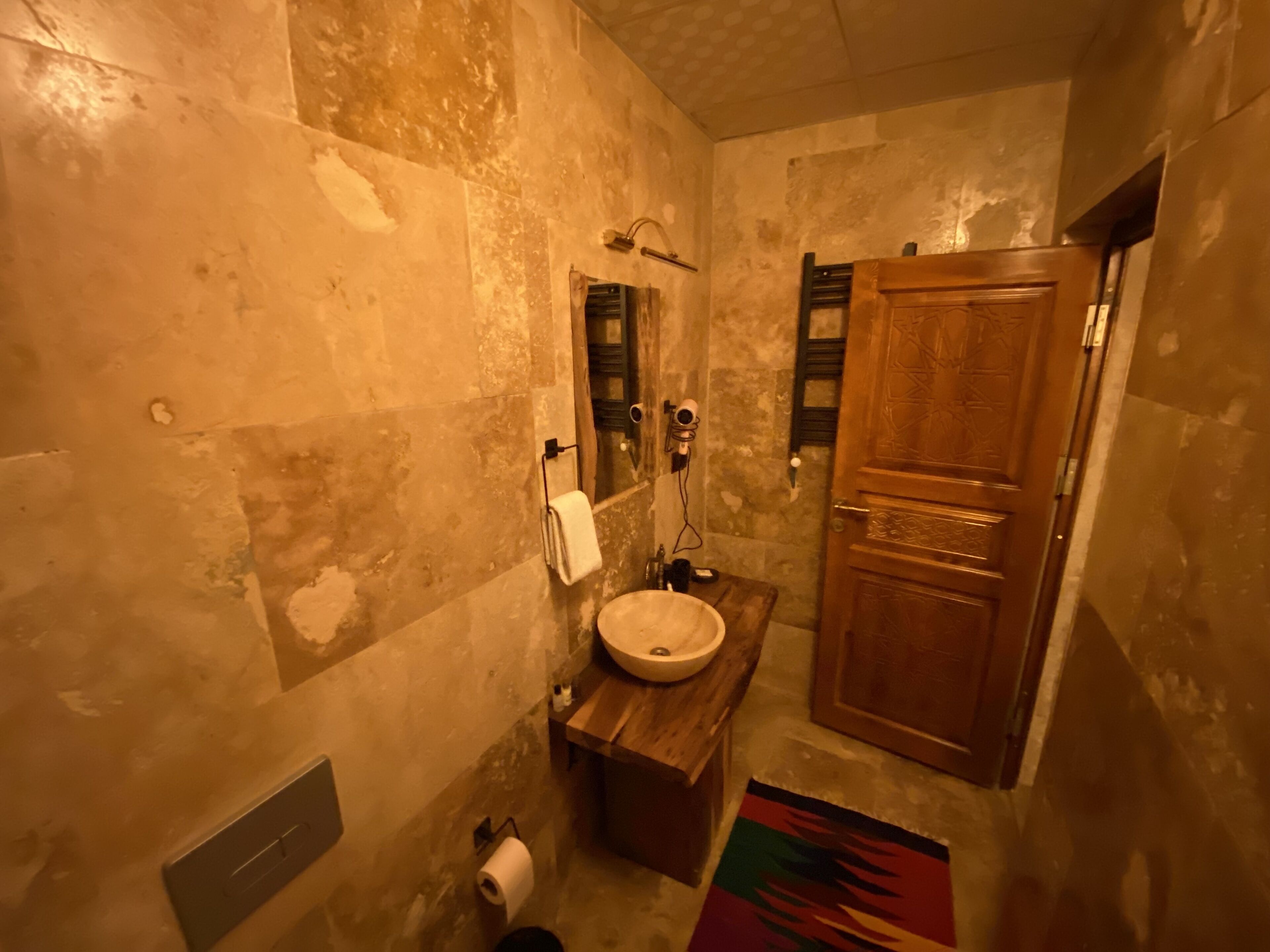 Ceran Stone House