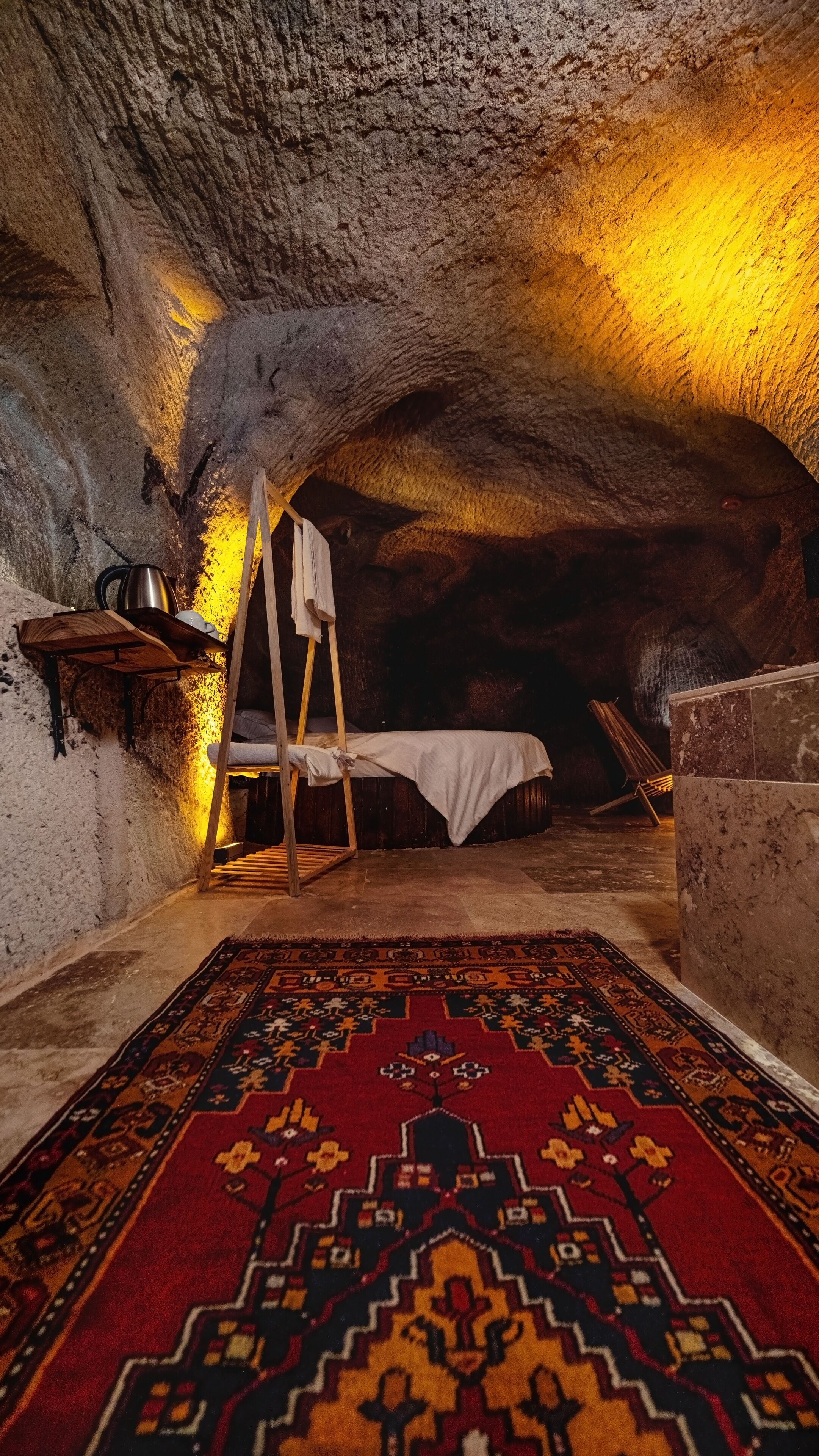 Crassula Cave Hotel