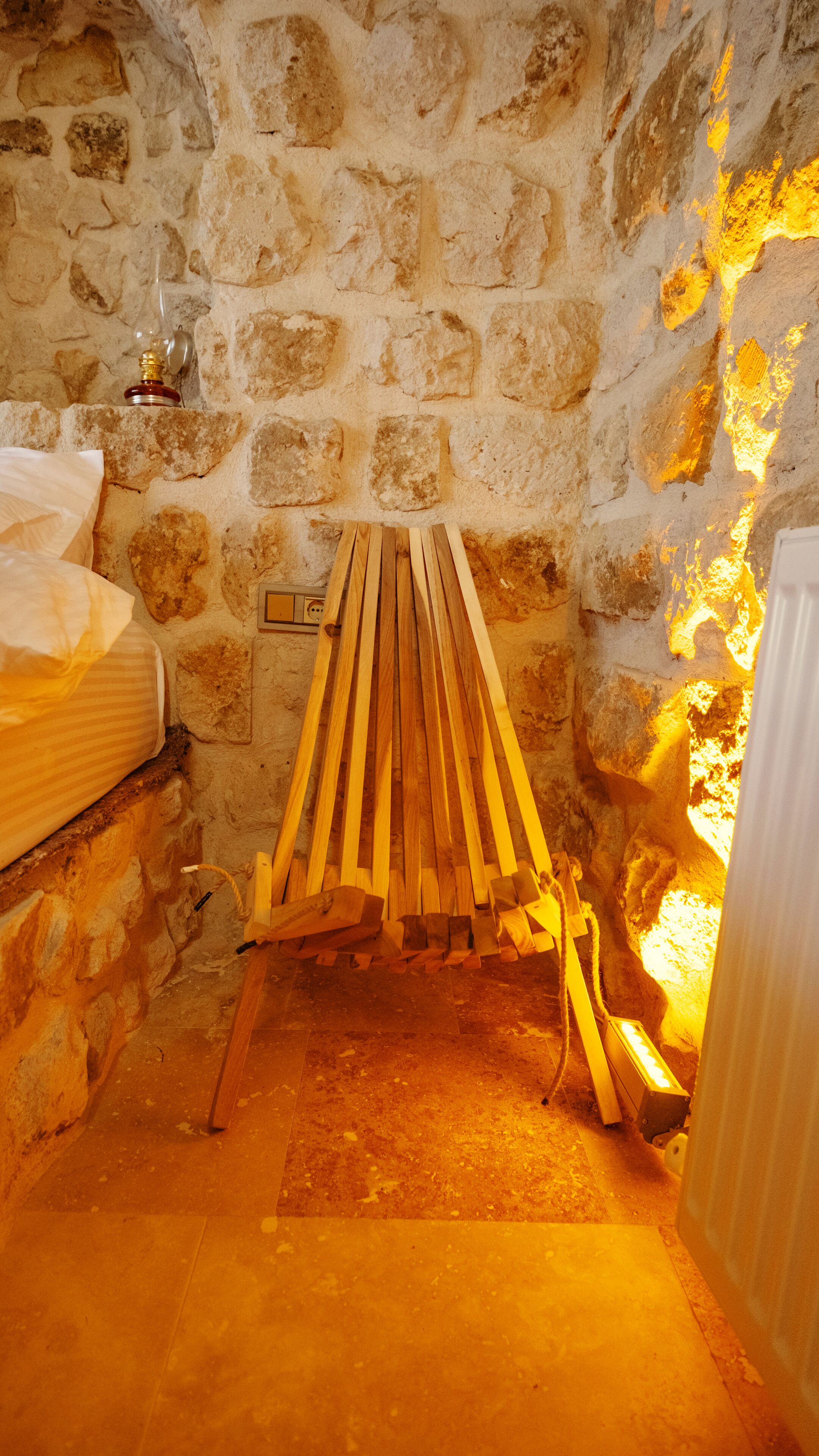 Crassula Cave Hotel
