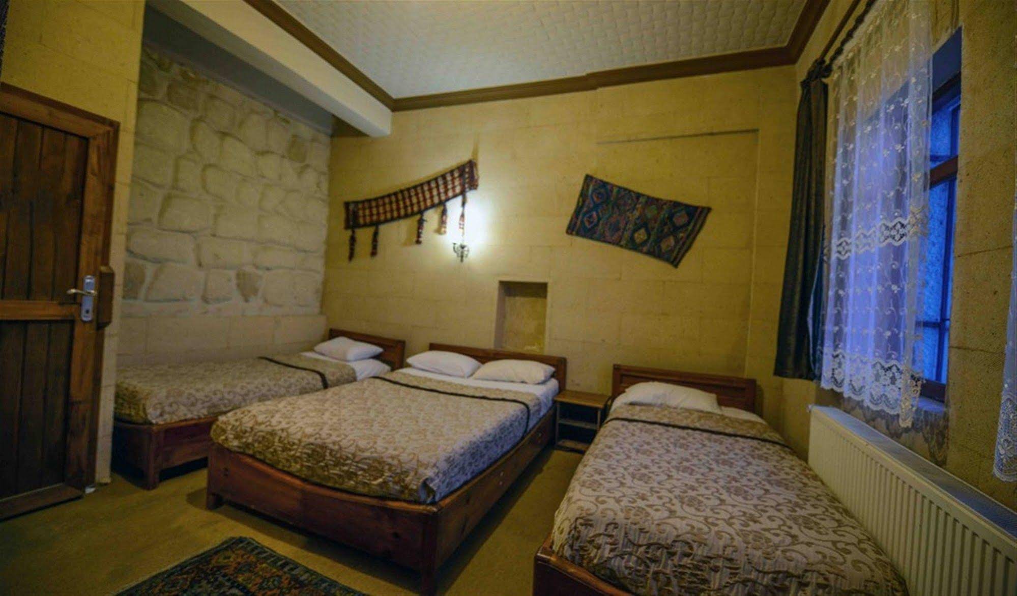 Elysée Cave House
