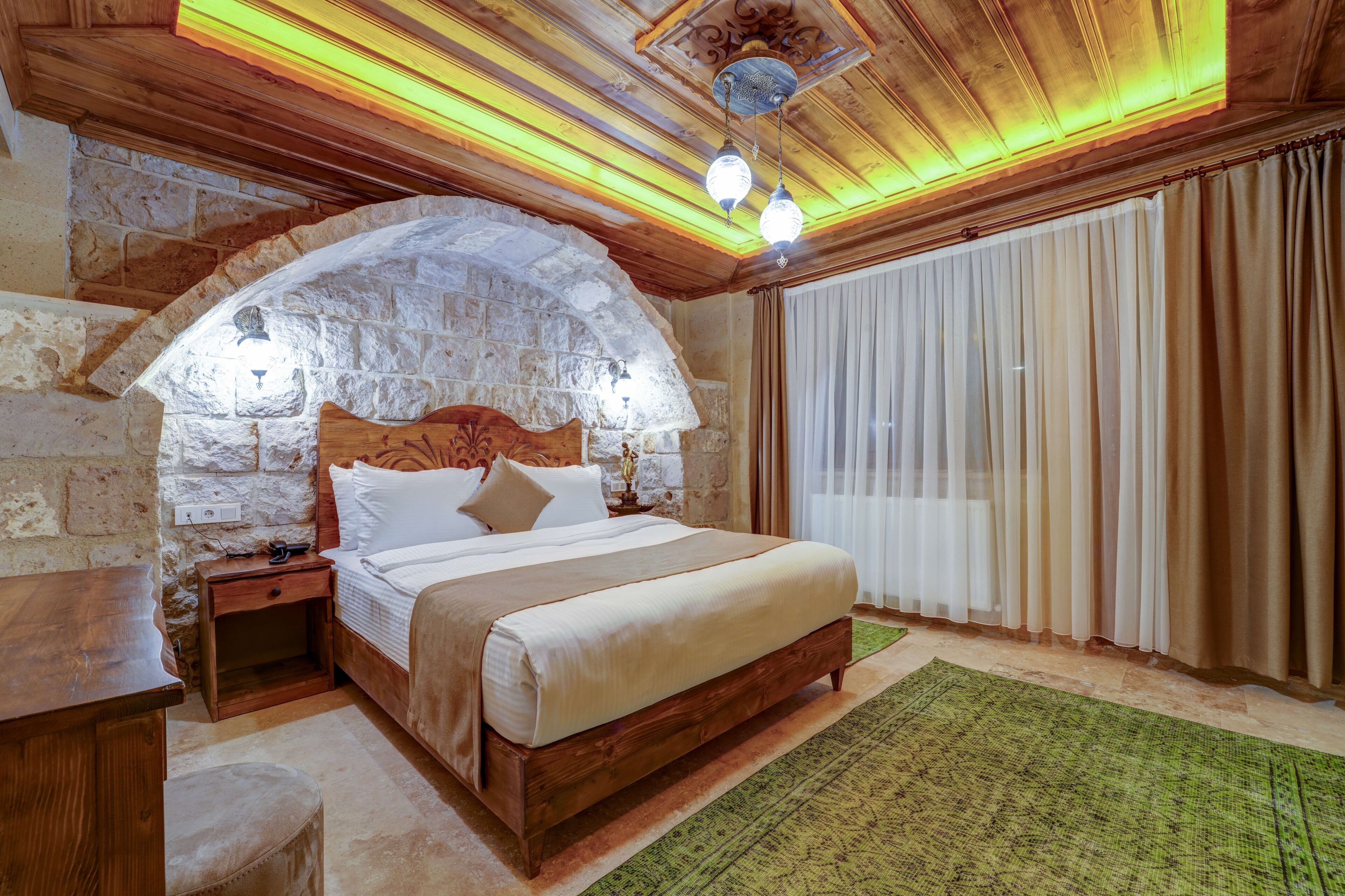 Enjoy Stone Hotel