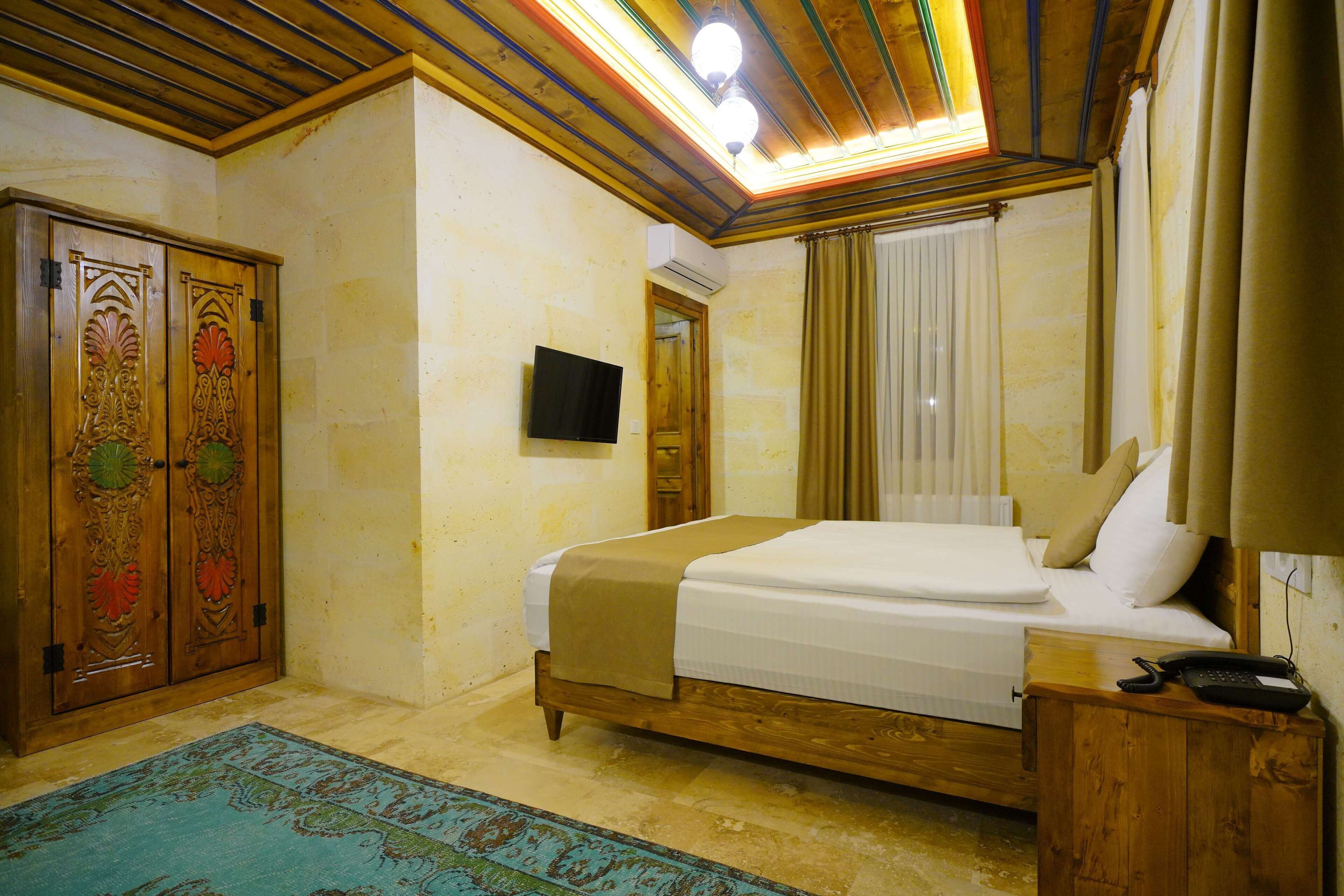 Enjoy Stone Hotel