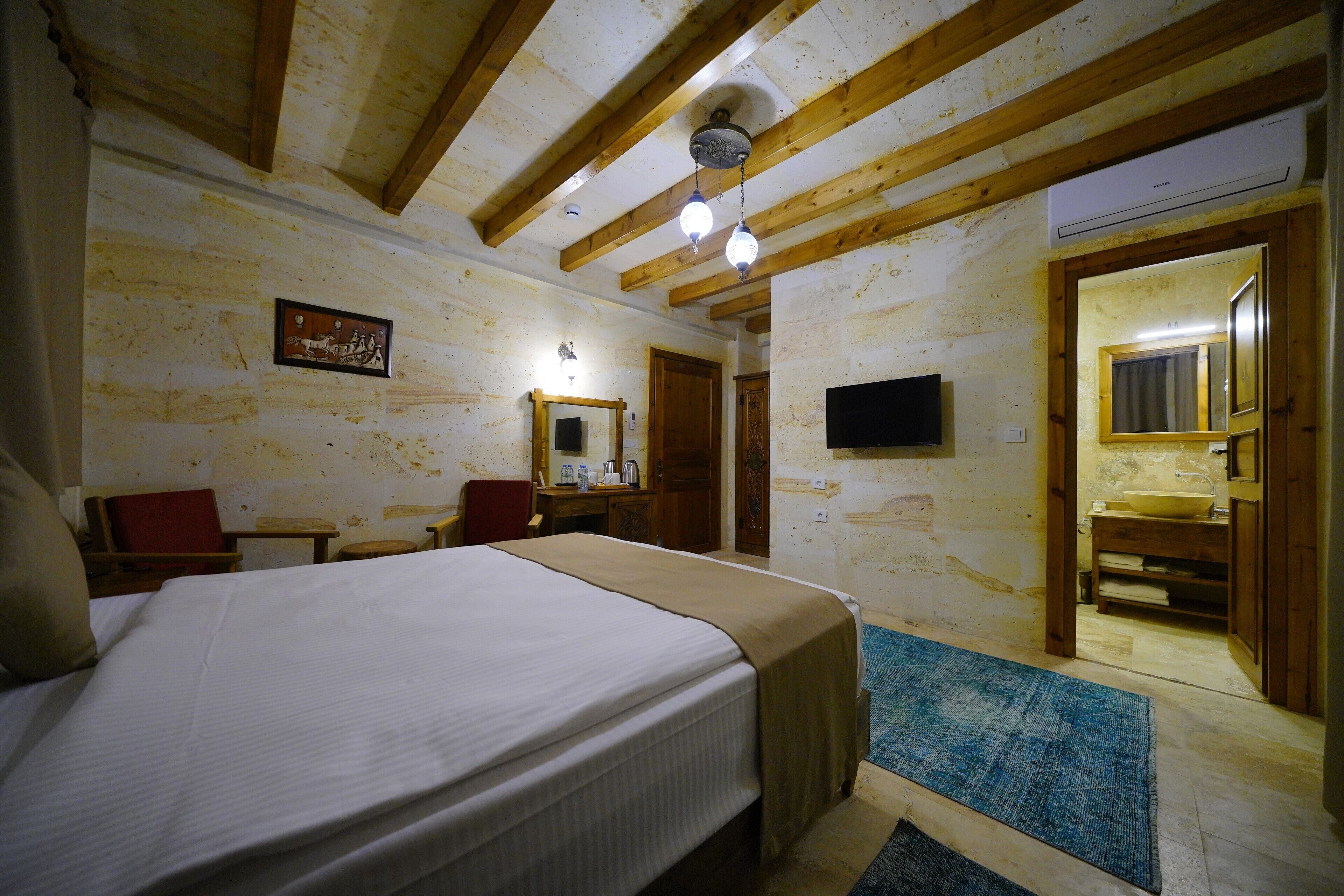 Enjoy Stone Hotel