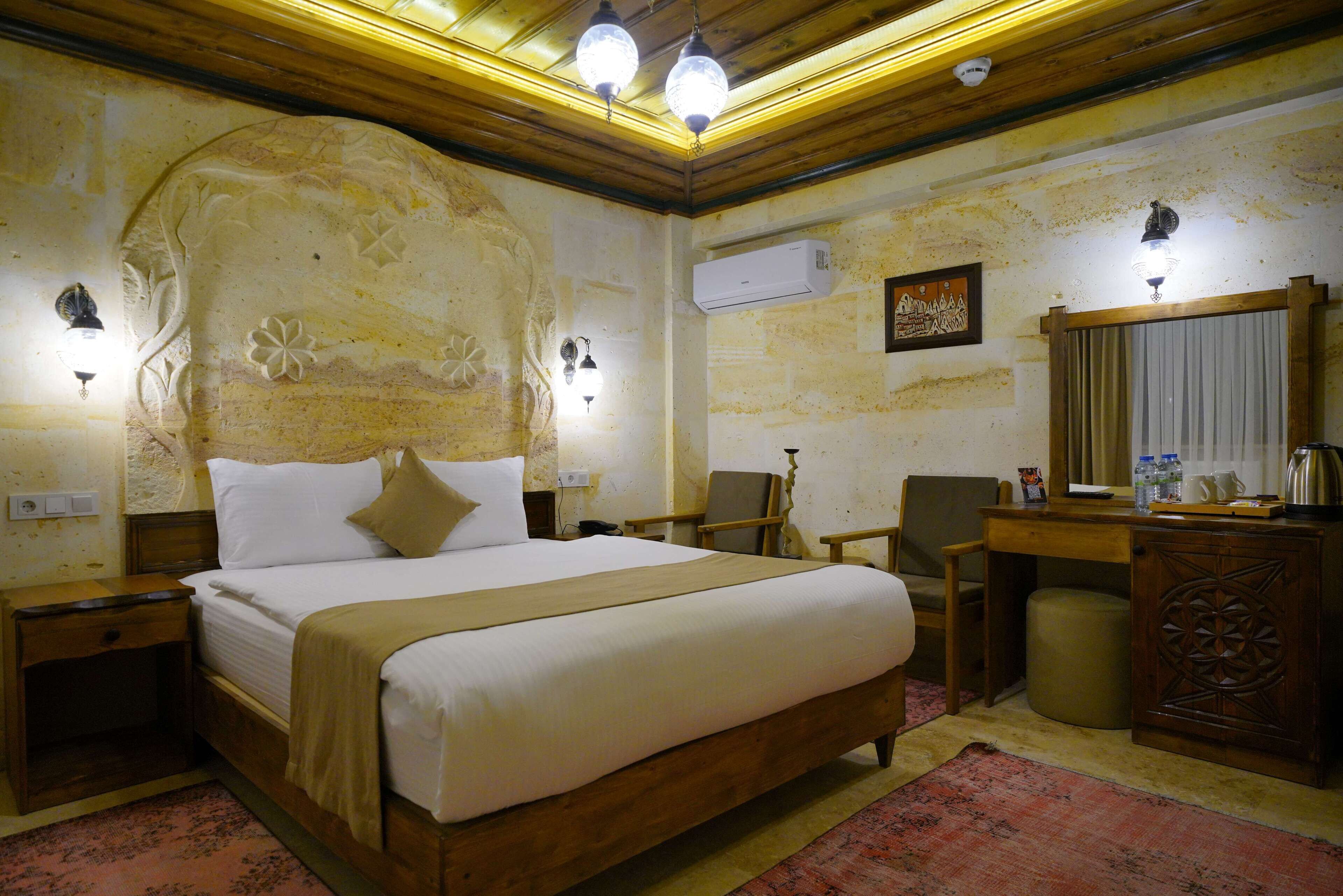 Enjoy Stone Hotel