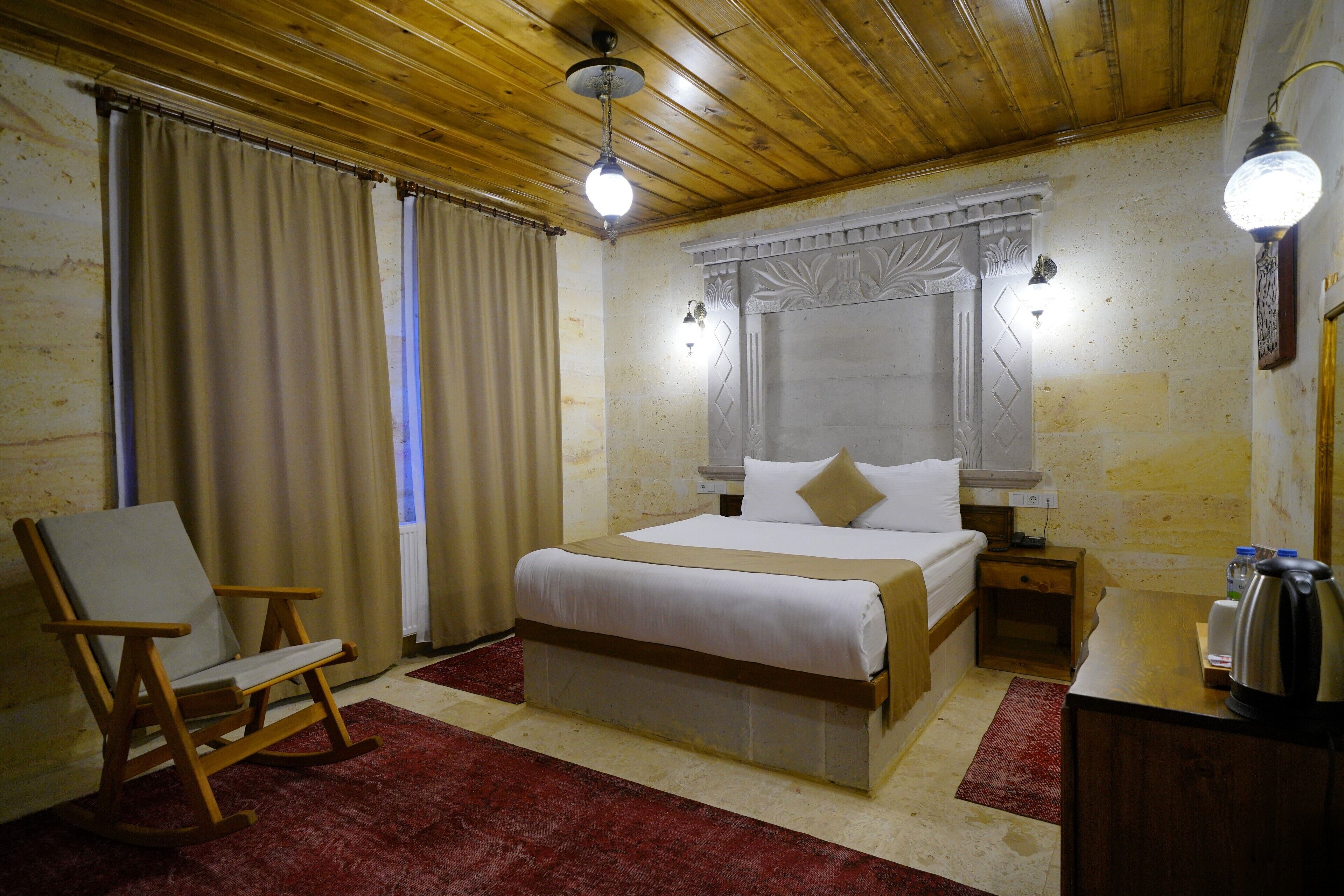 Enjoy Stone Hotel