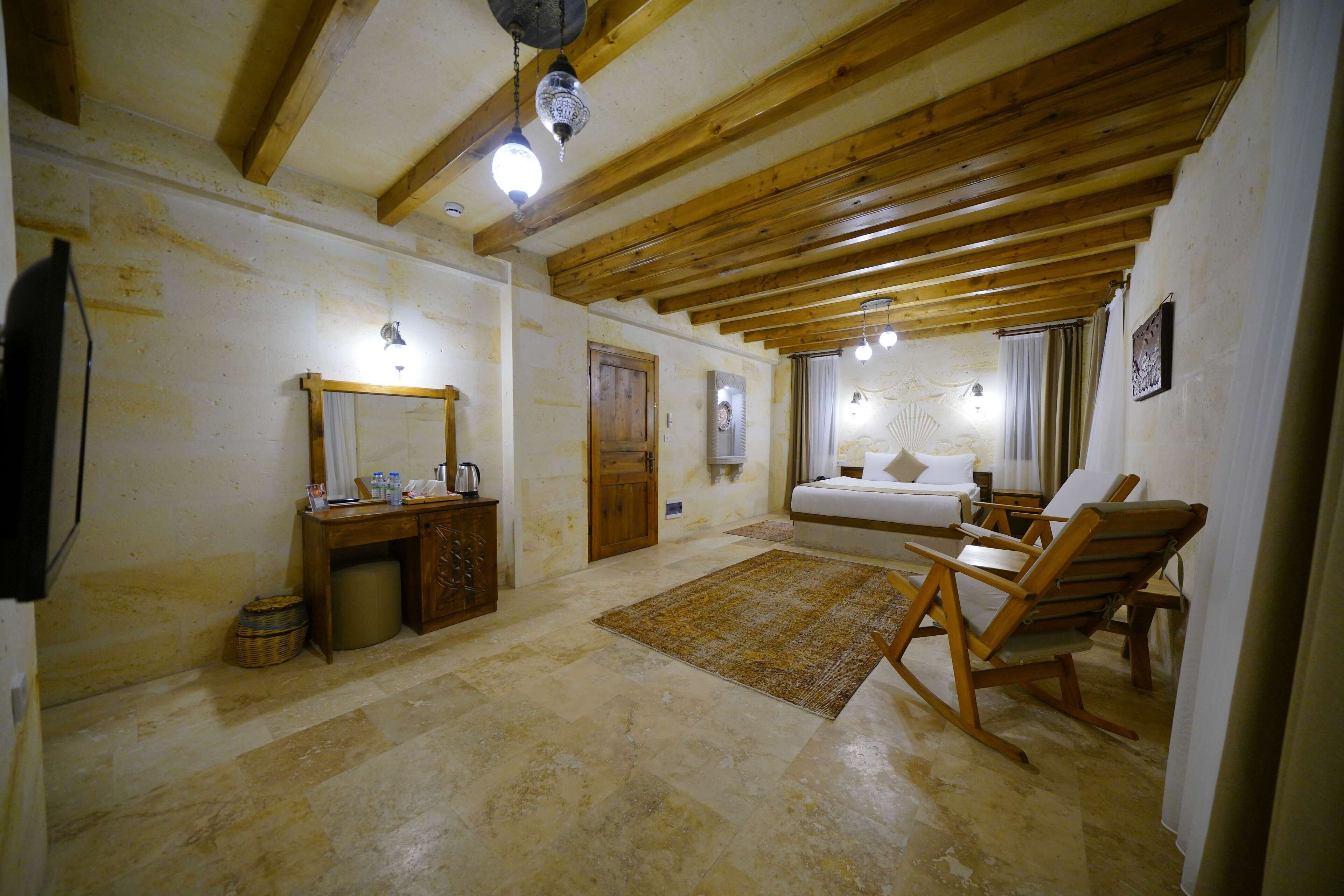 Enjoy Stone Hotel