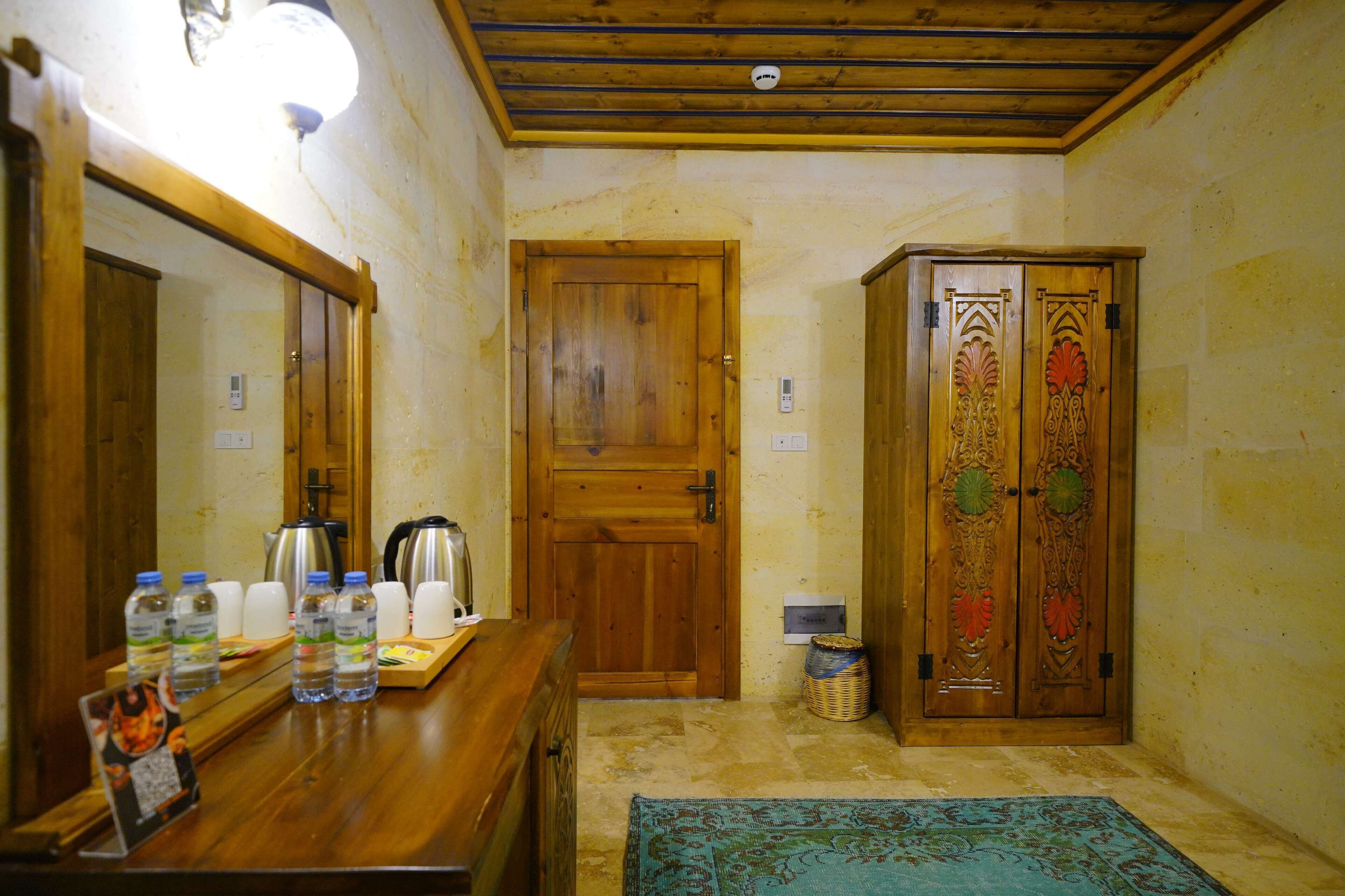 Enjoy Stone Hotel