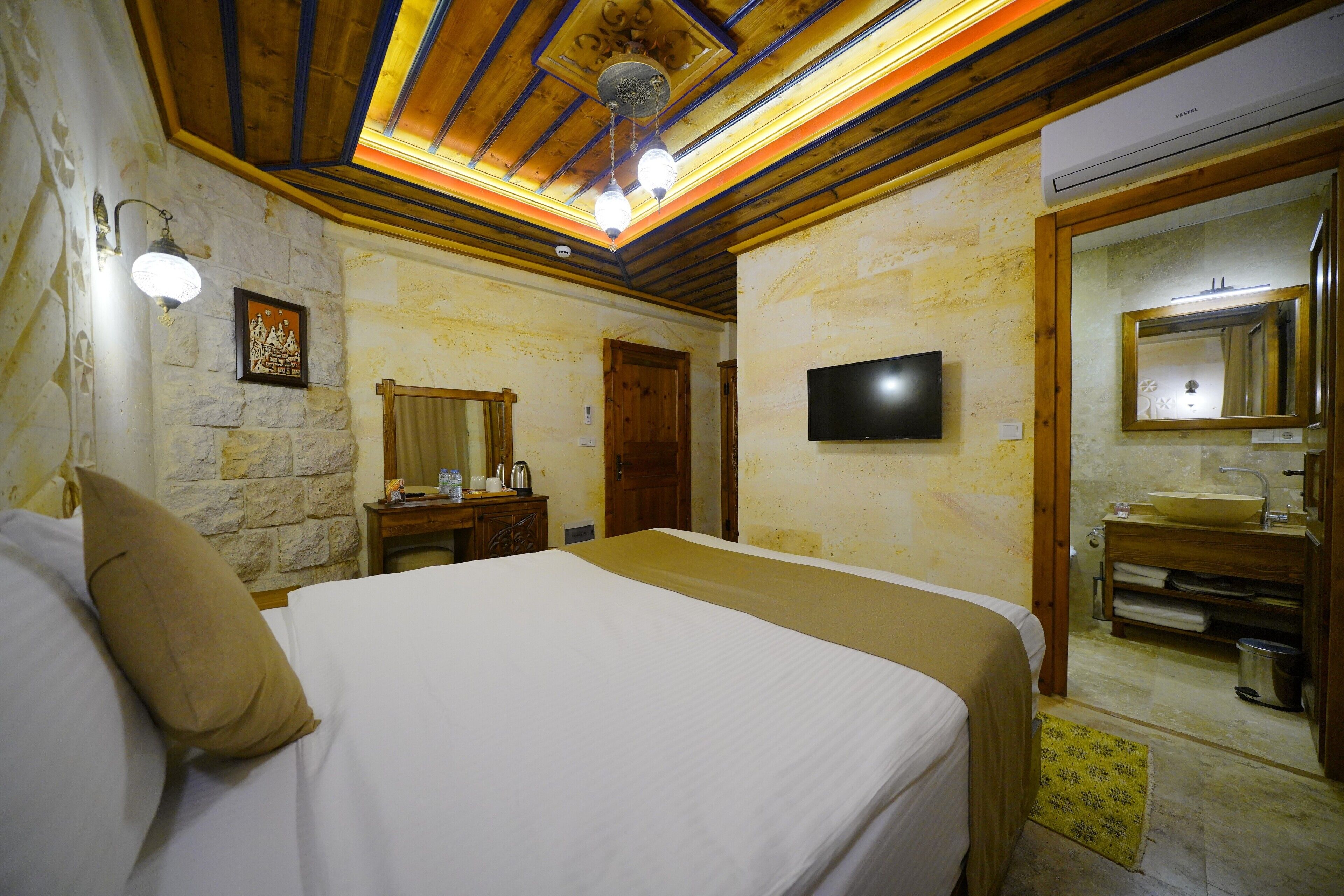 Enjoy Stone Hotel