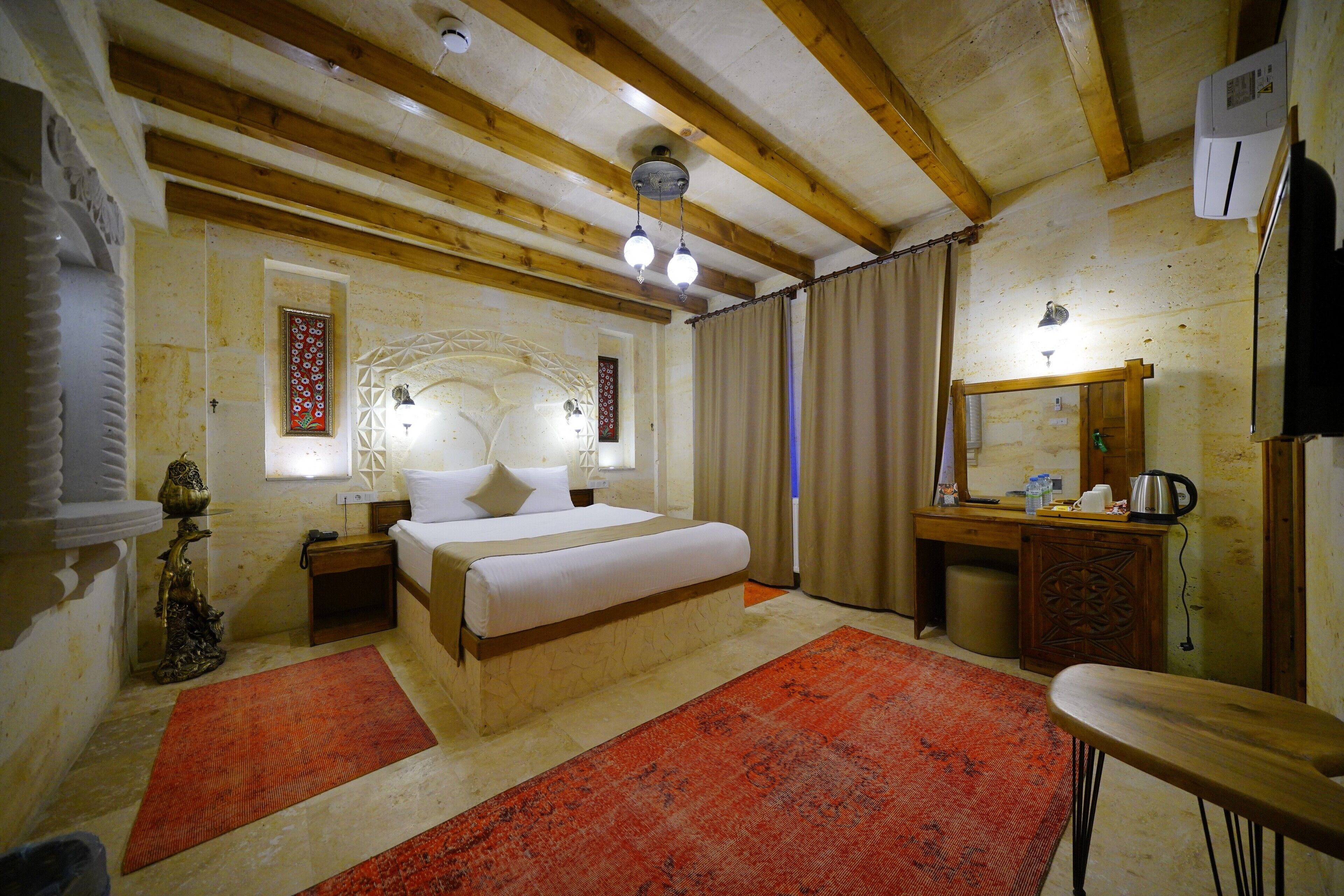 Enjoy Stone Hotel