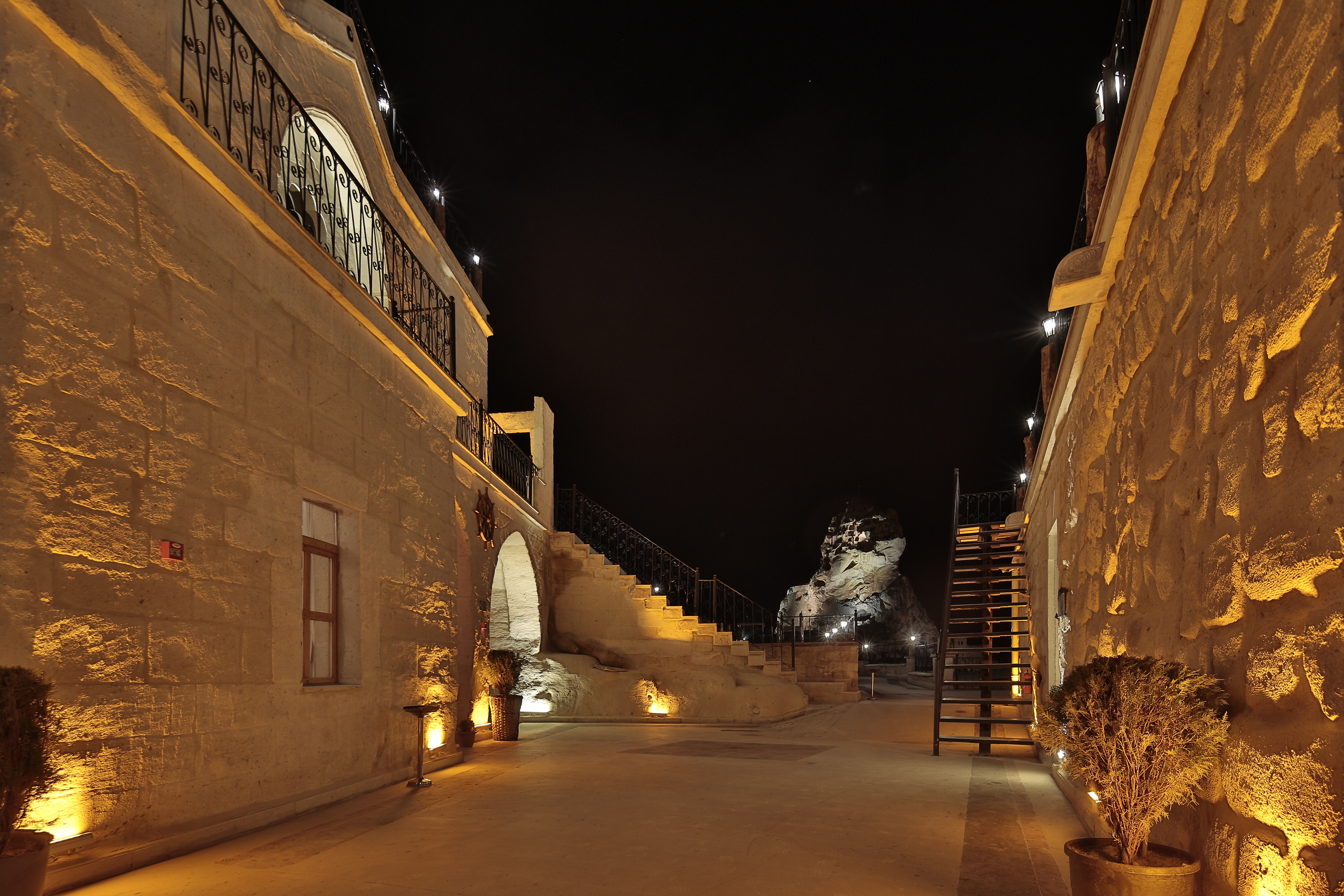 Fosil Cave Hotel