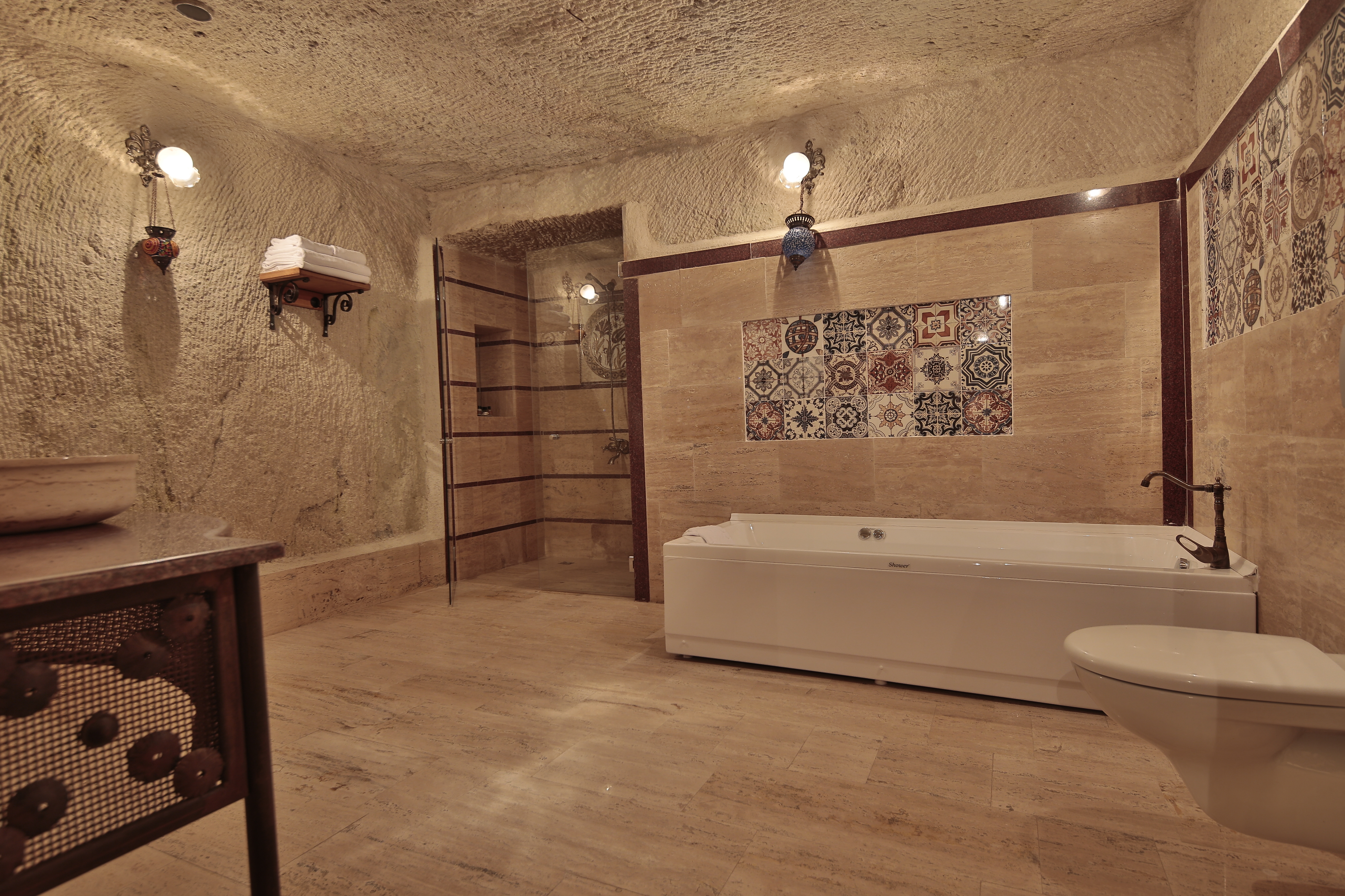 Fosil Cave Hotel