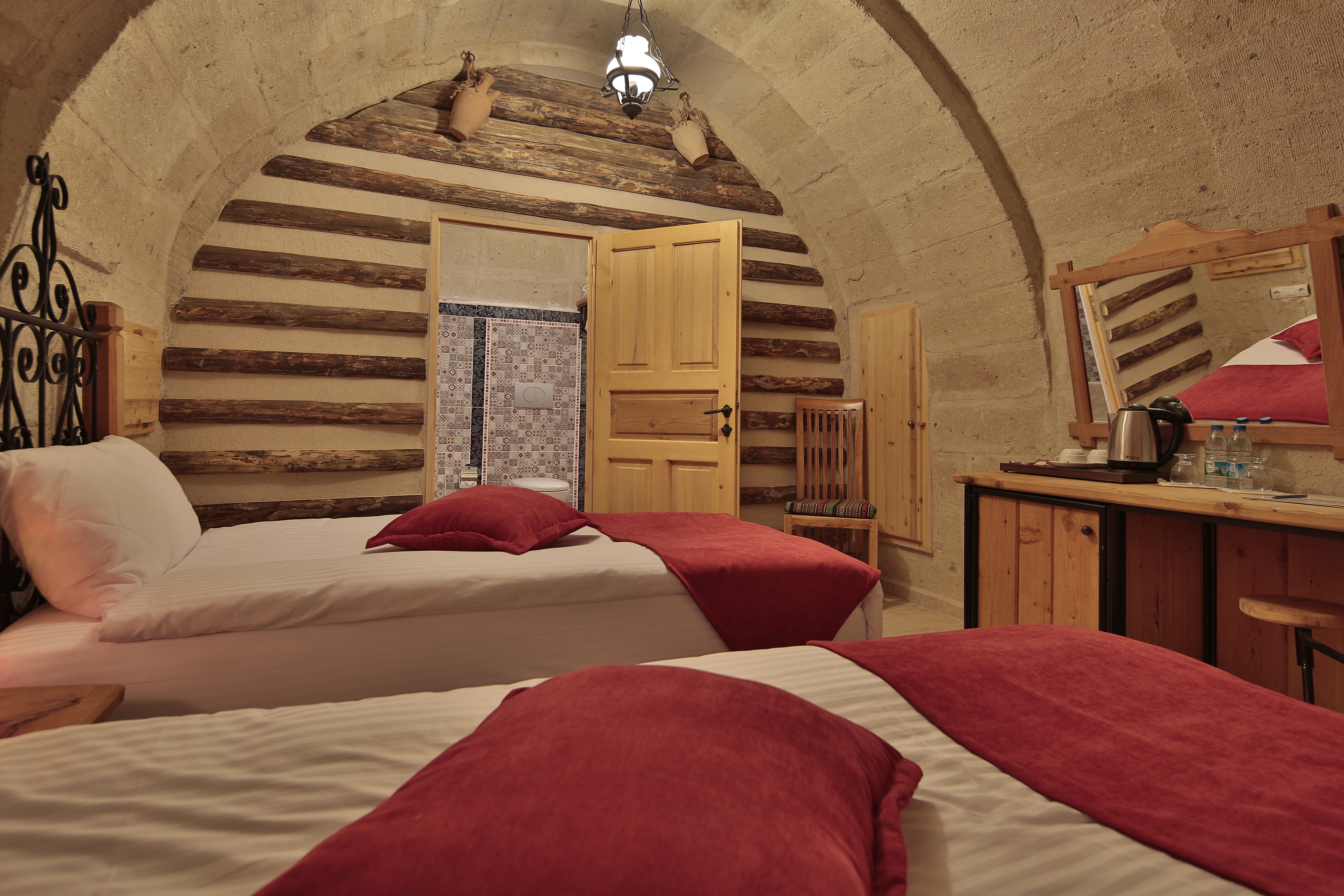 Fosil Cave Hotel
