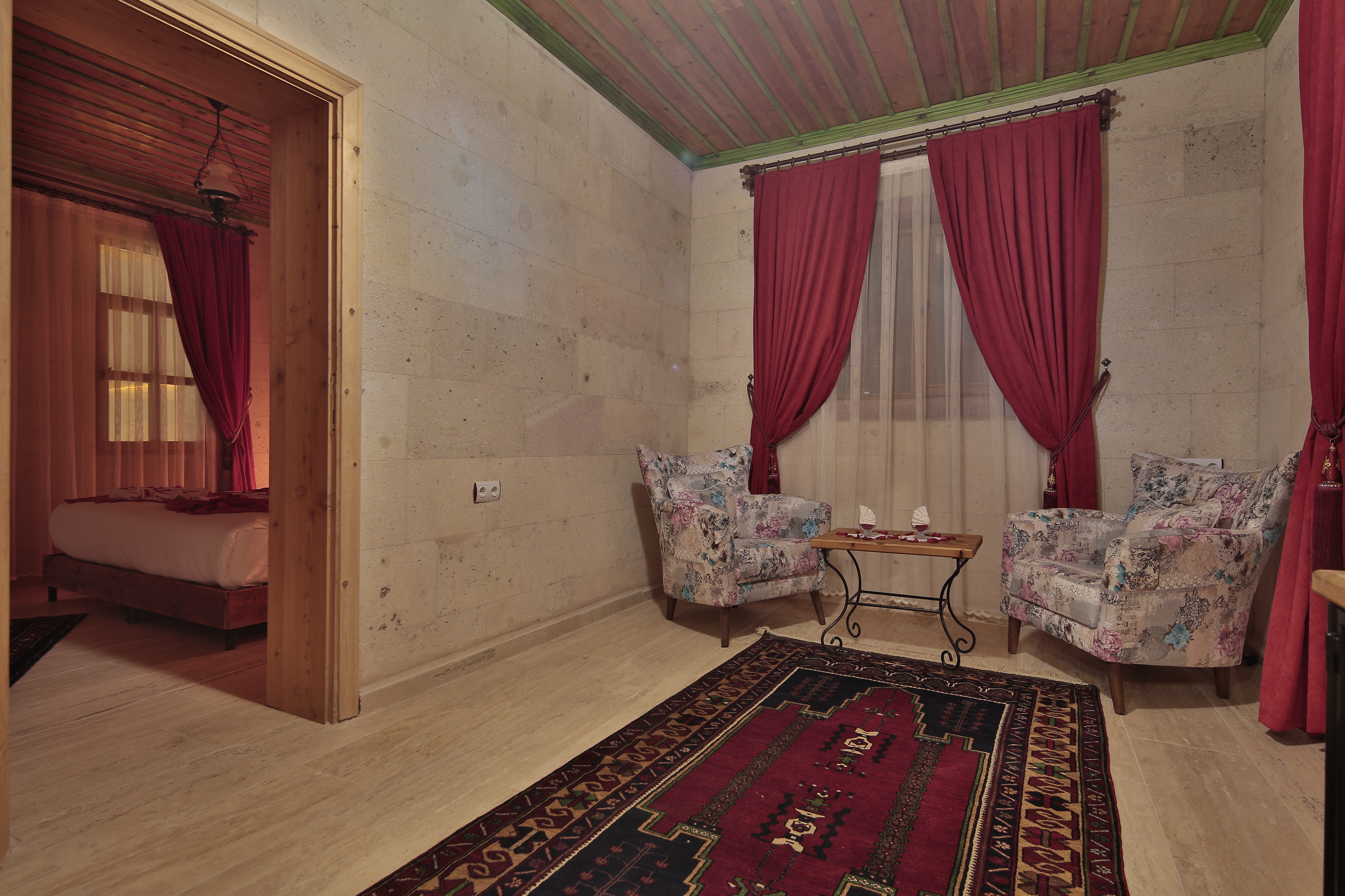 Fosil Cave Hotel