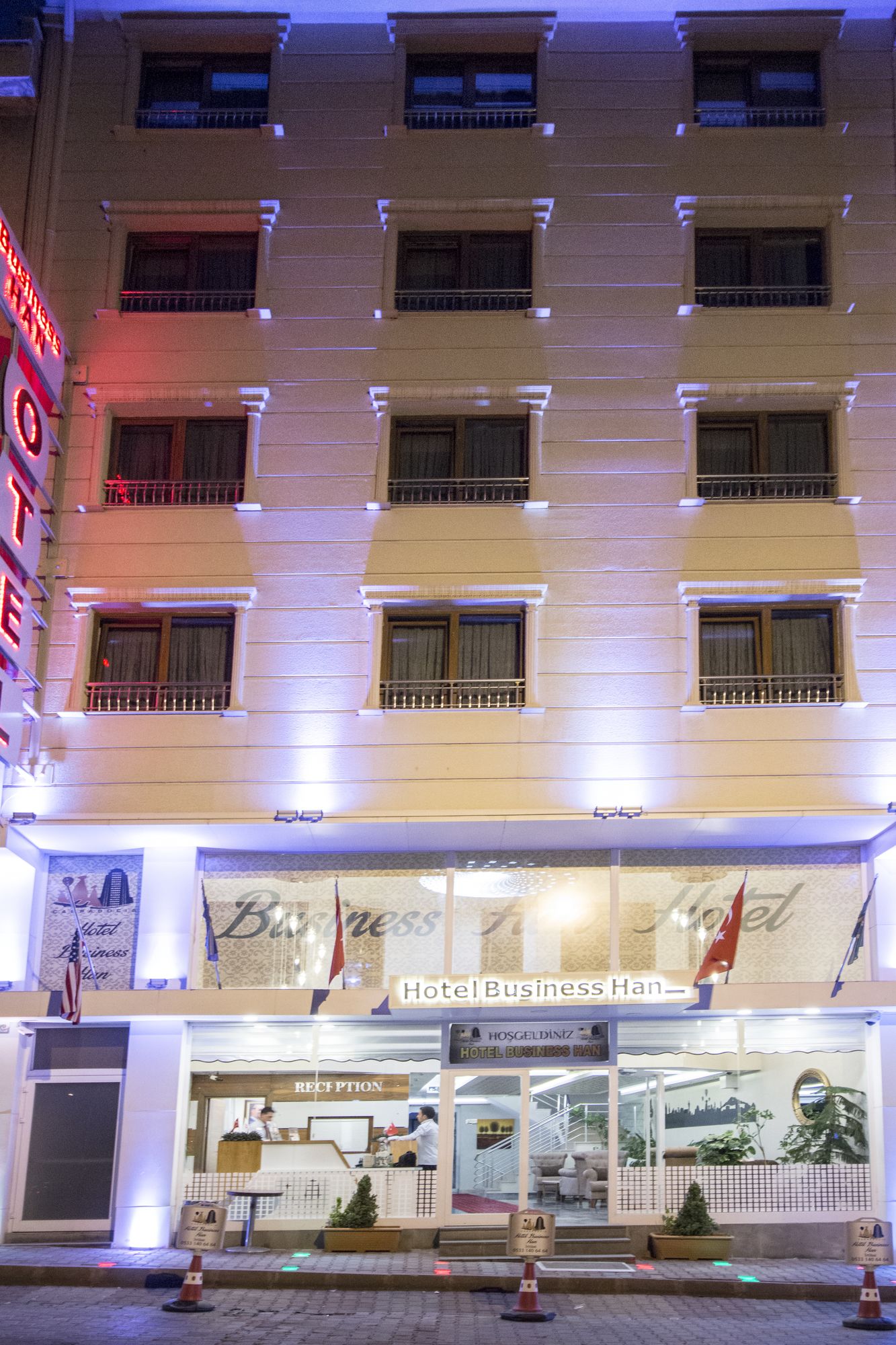 Hotel Business Han