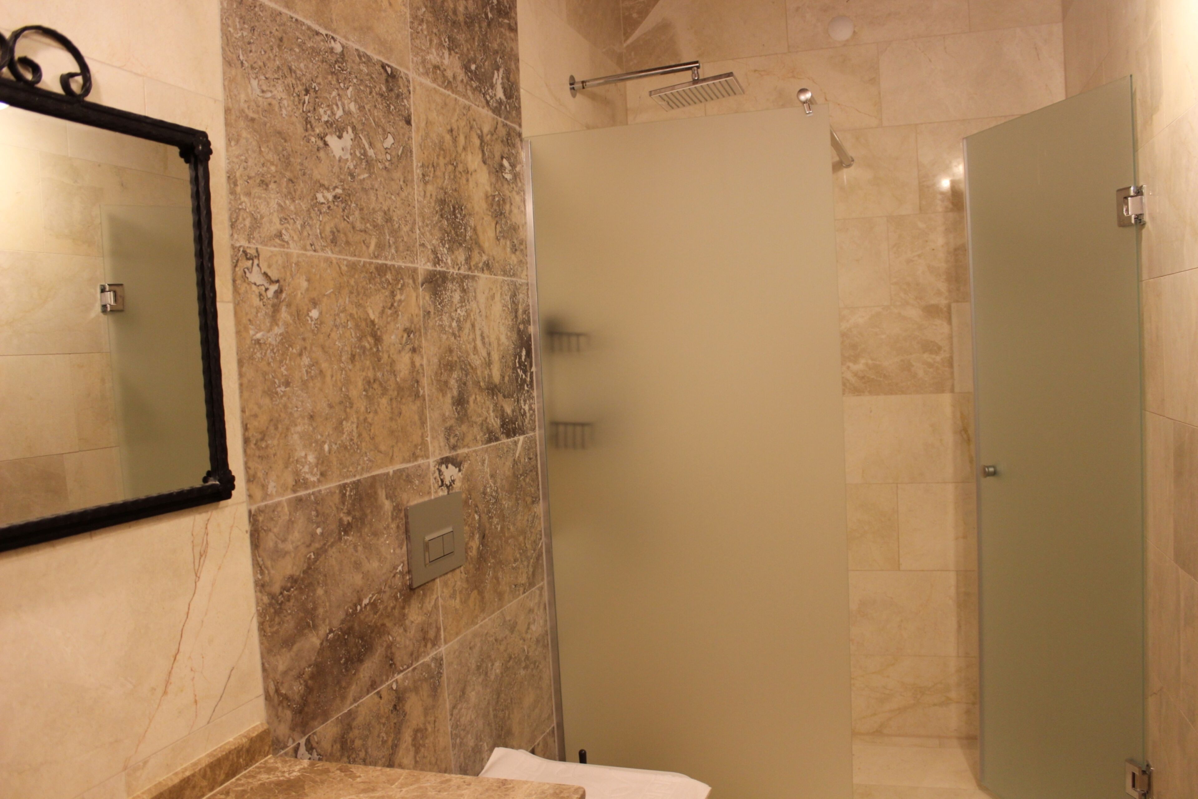 Kayra cave suites
