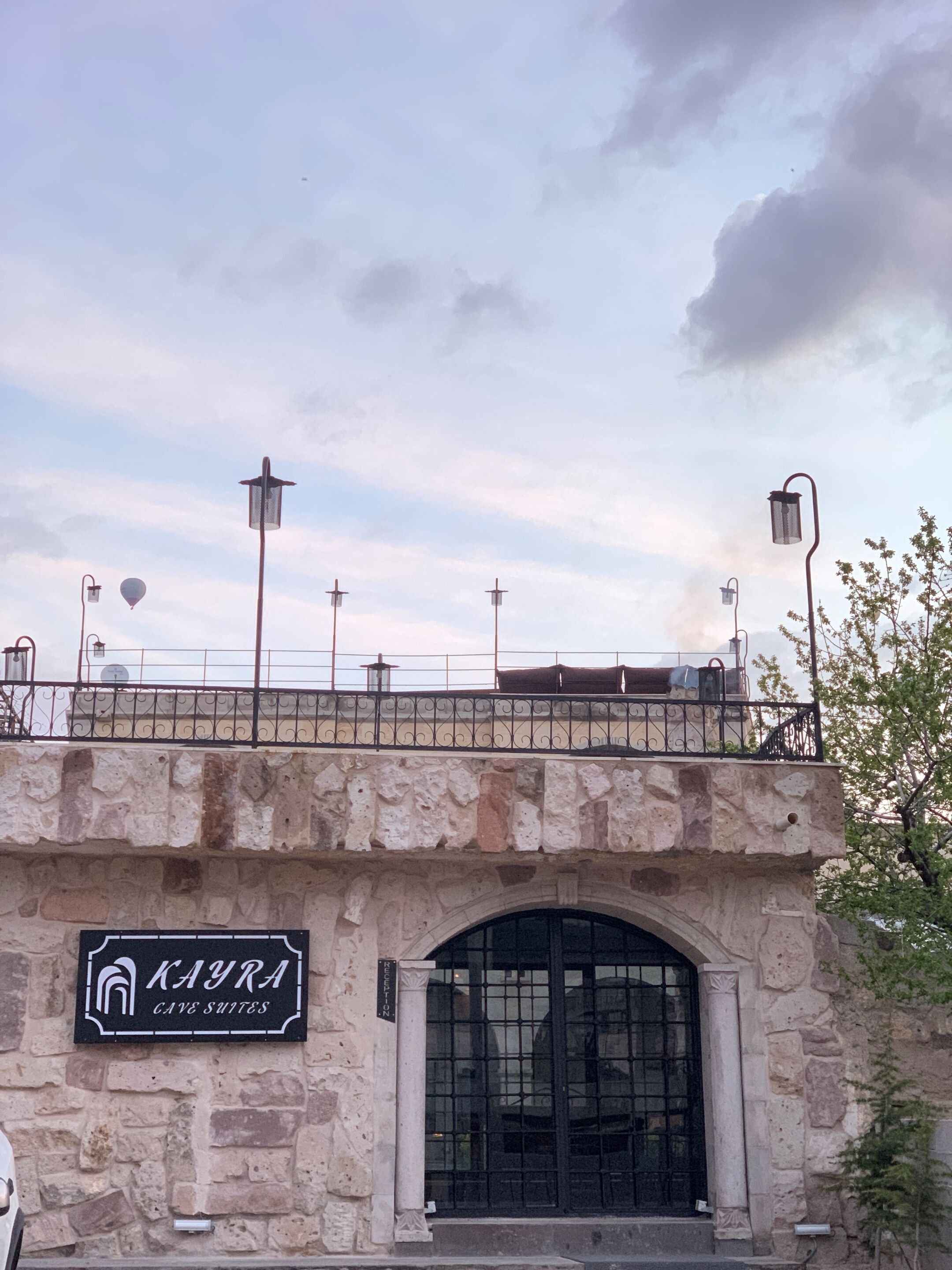 Kayra cave suites