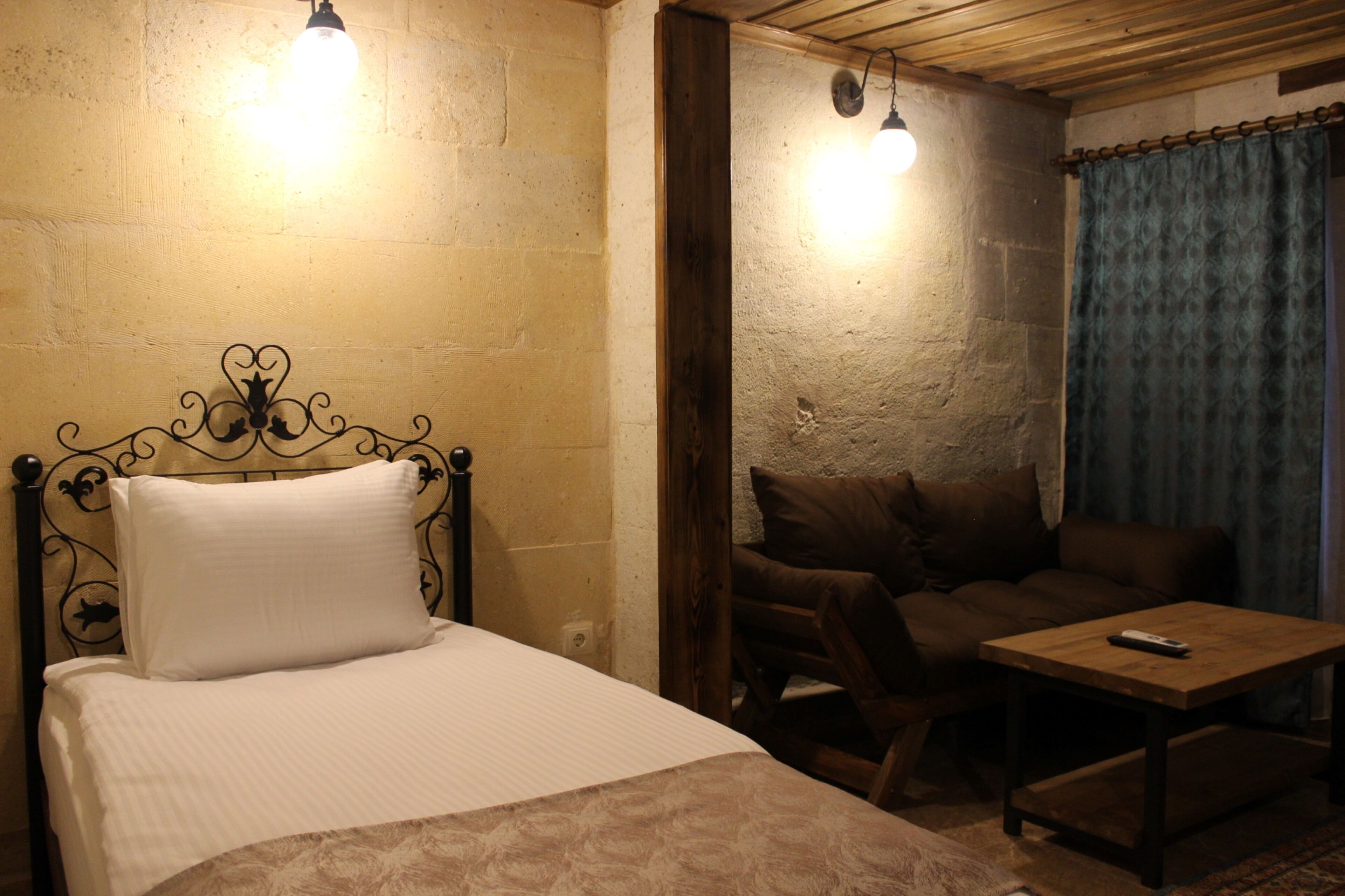 Kayra cave suites
