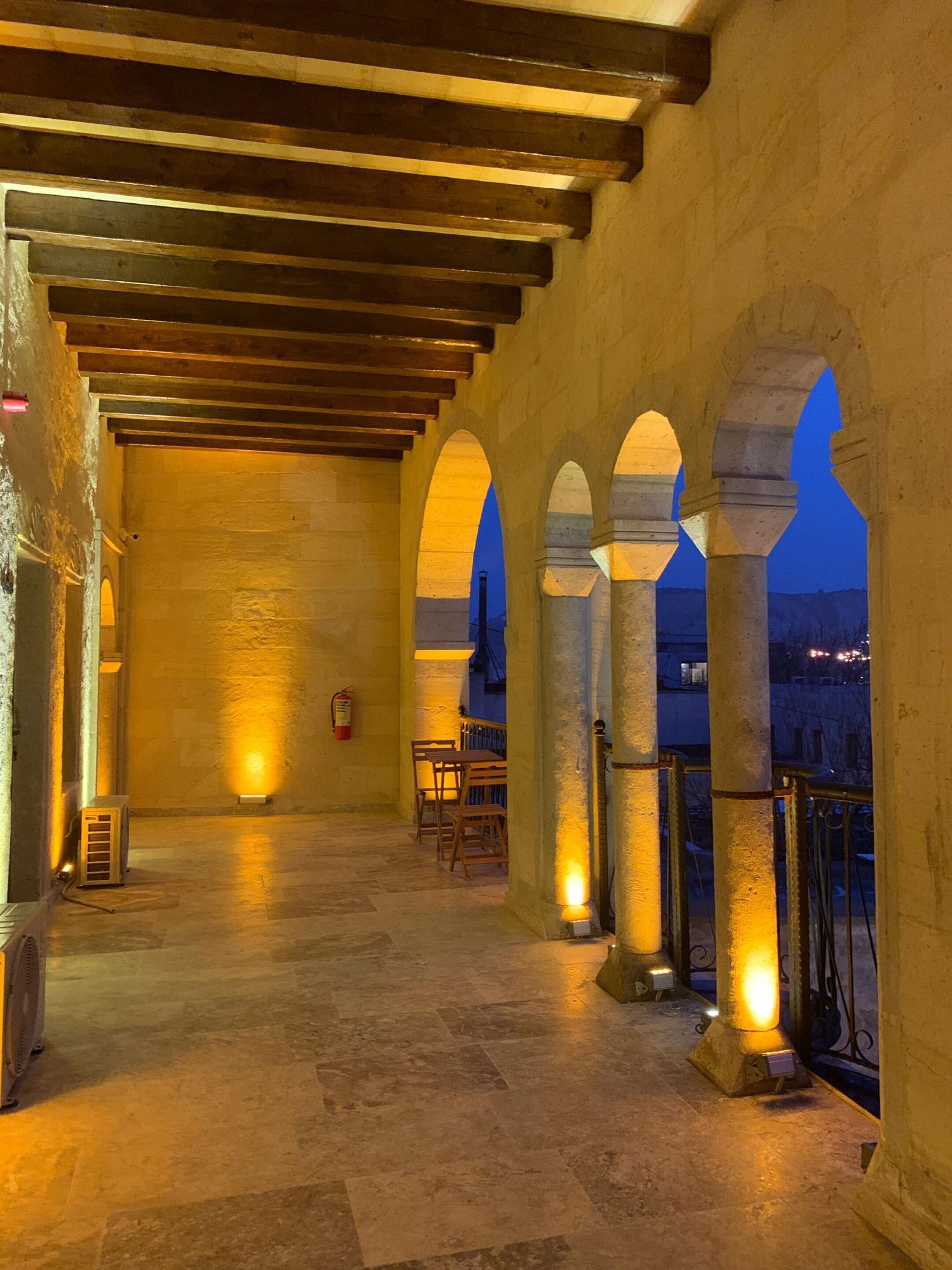 Kayra cave suites