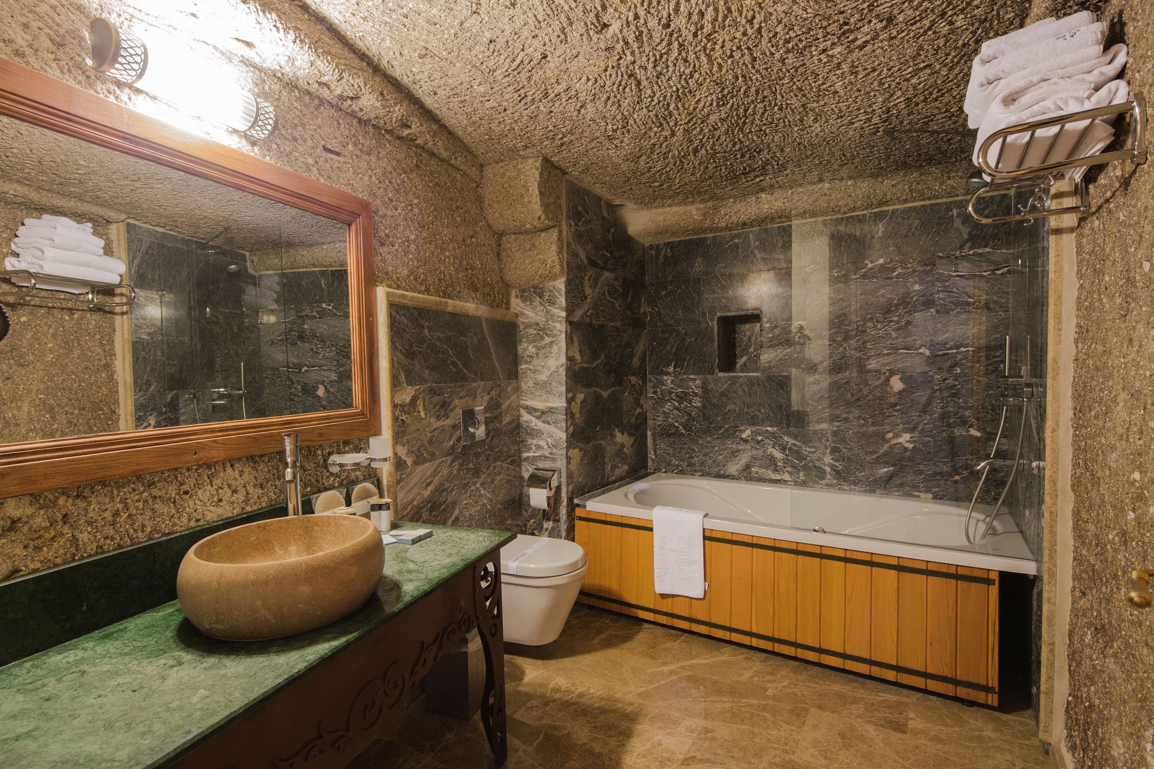 Lunar Cappadocia Hotel