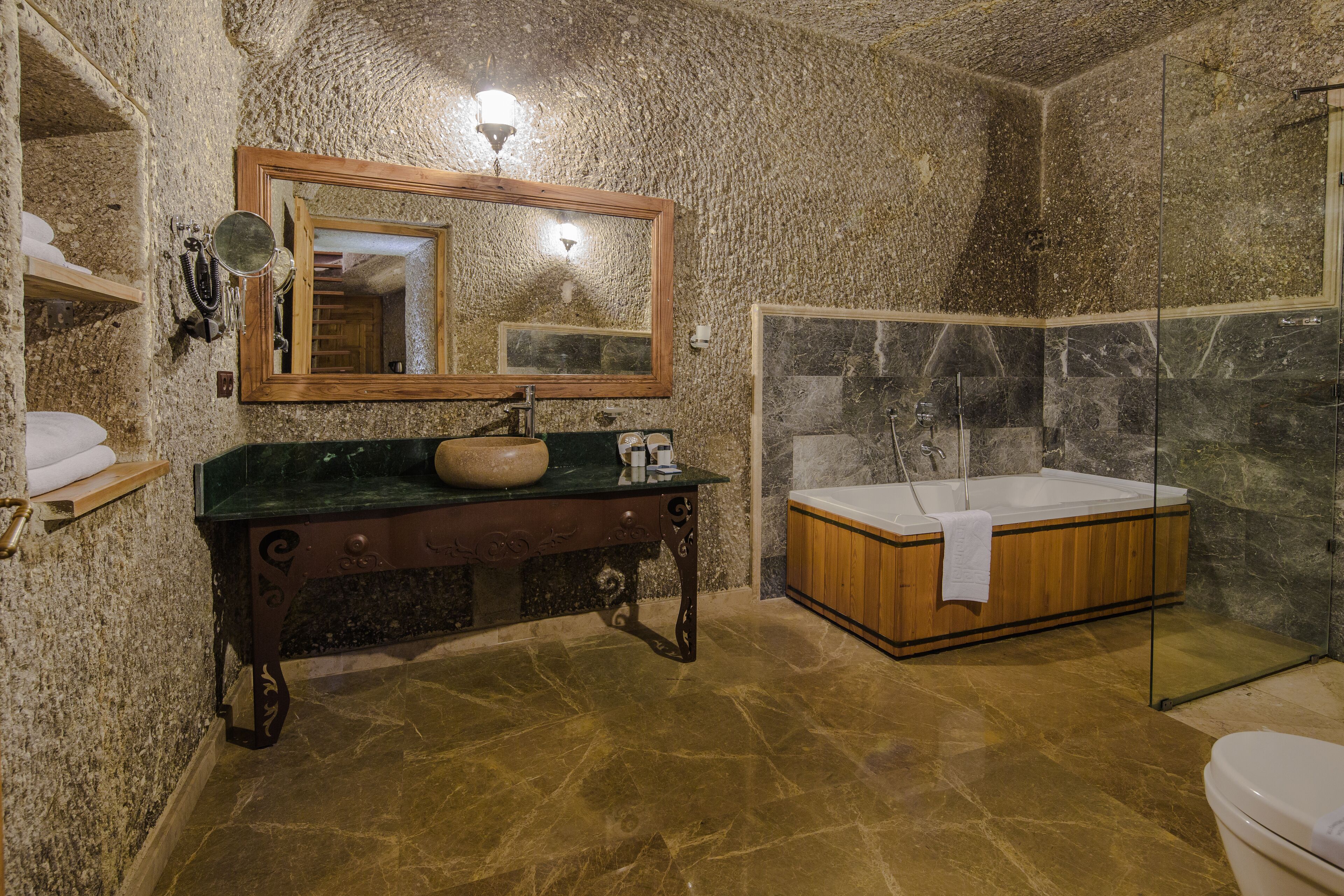 Lunar Cappadocia Hotel