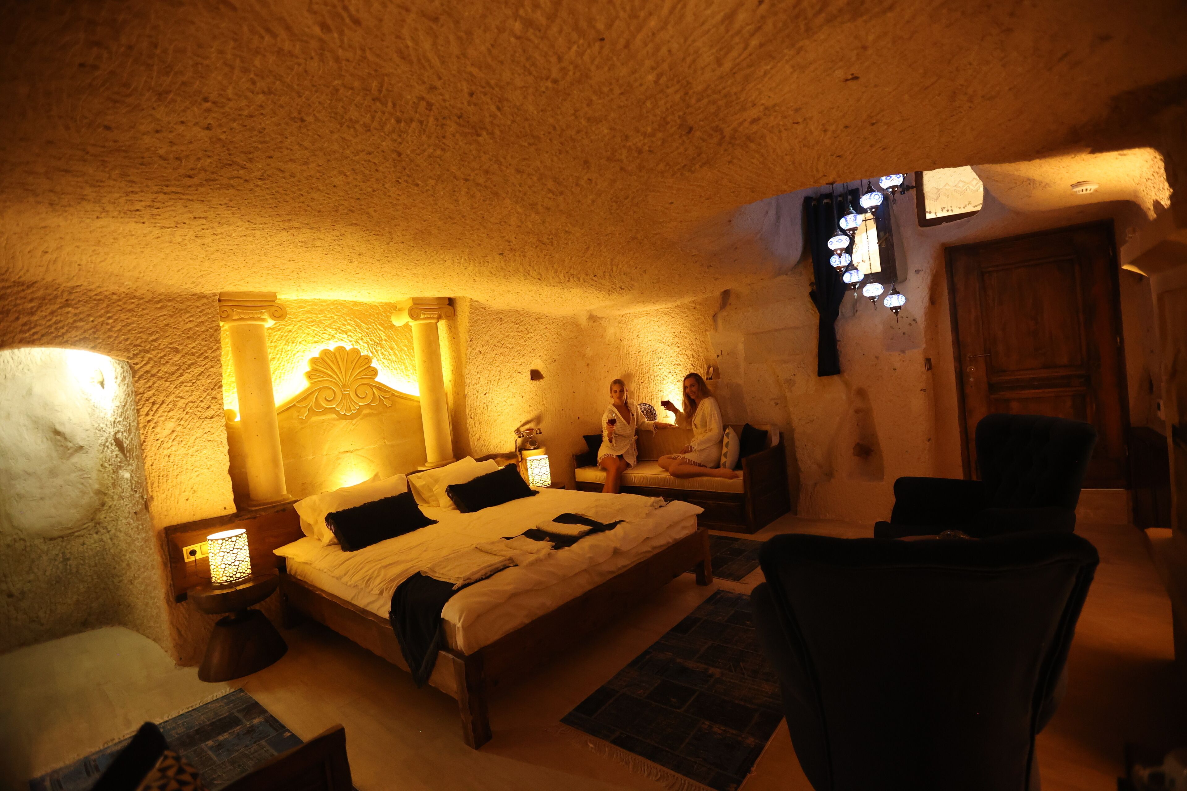 Maks Cave House