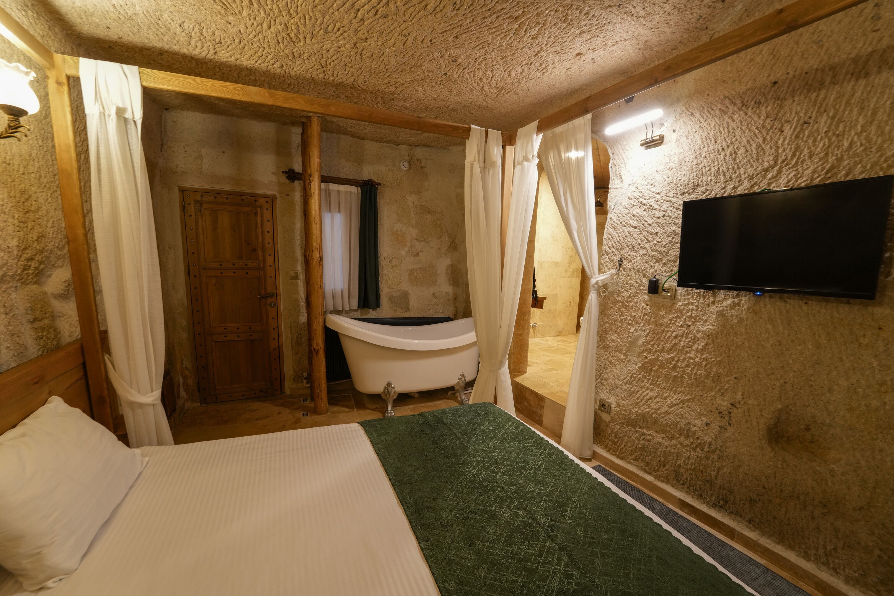 Matiana View Cave Hotel