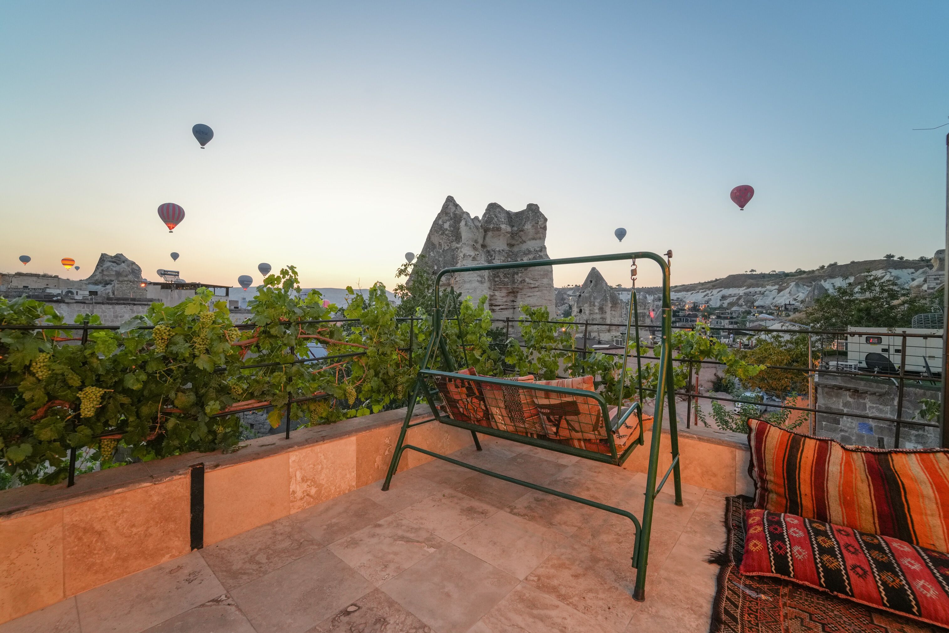 Matiana View Cave Hotel