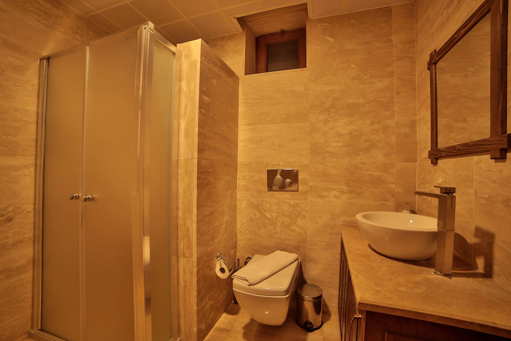 Milat Cave Hotel