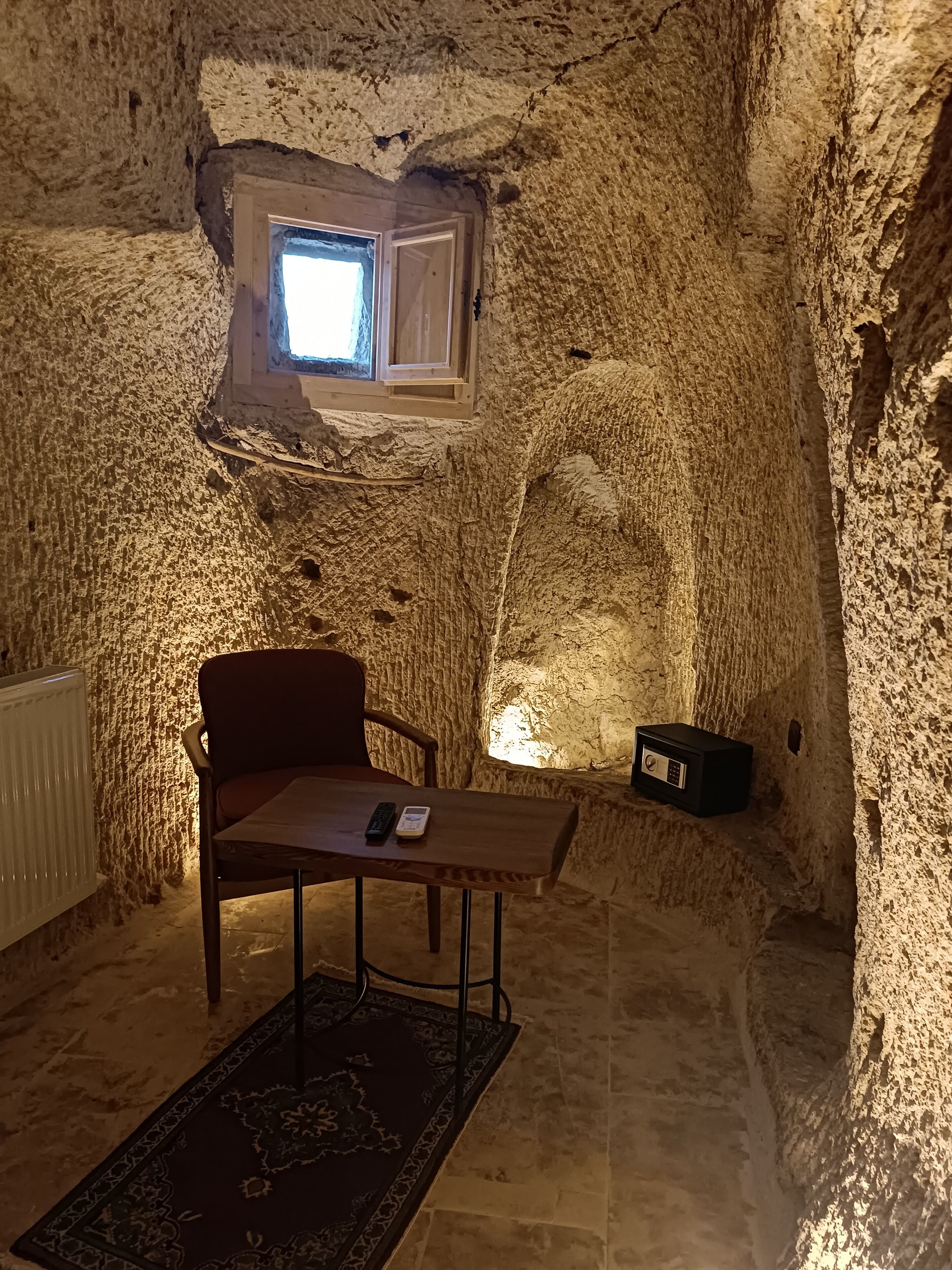 Peruna Cave Hotel