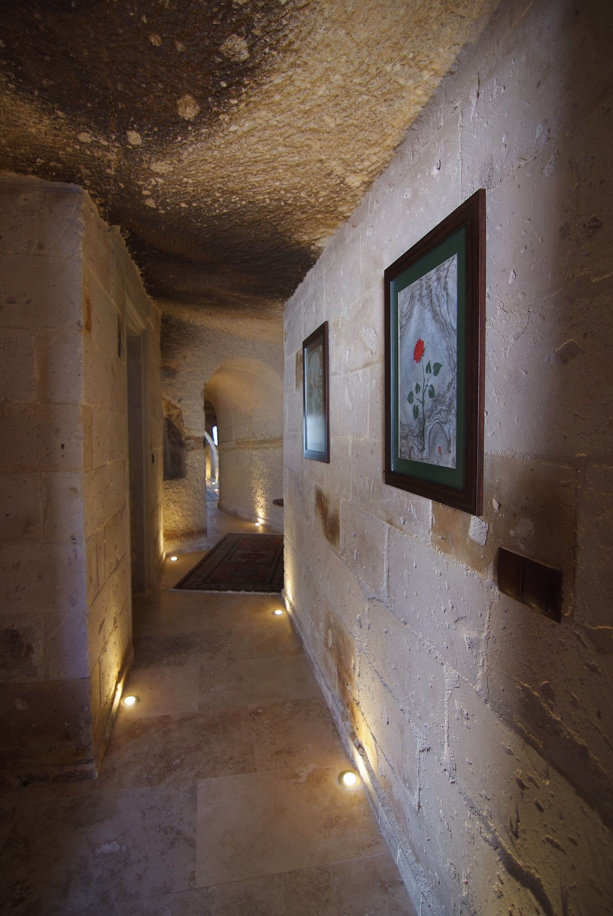 Peruna Cave Hotel