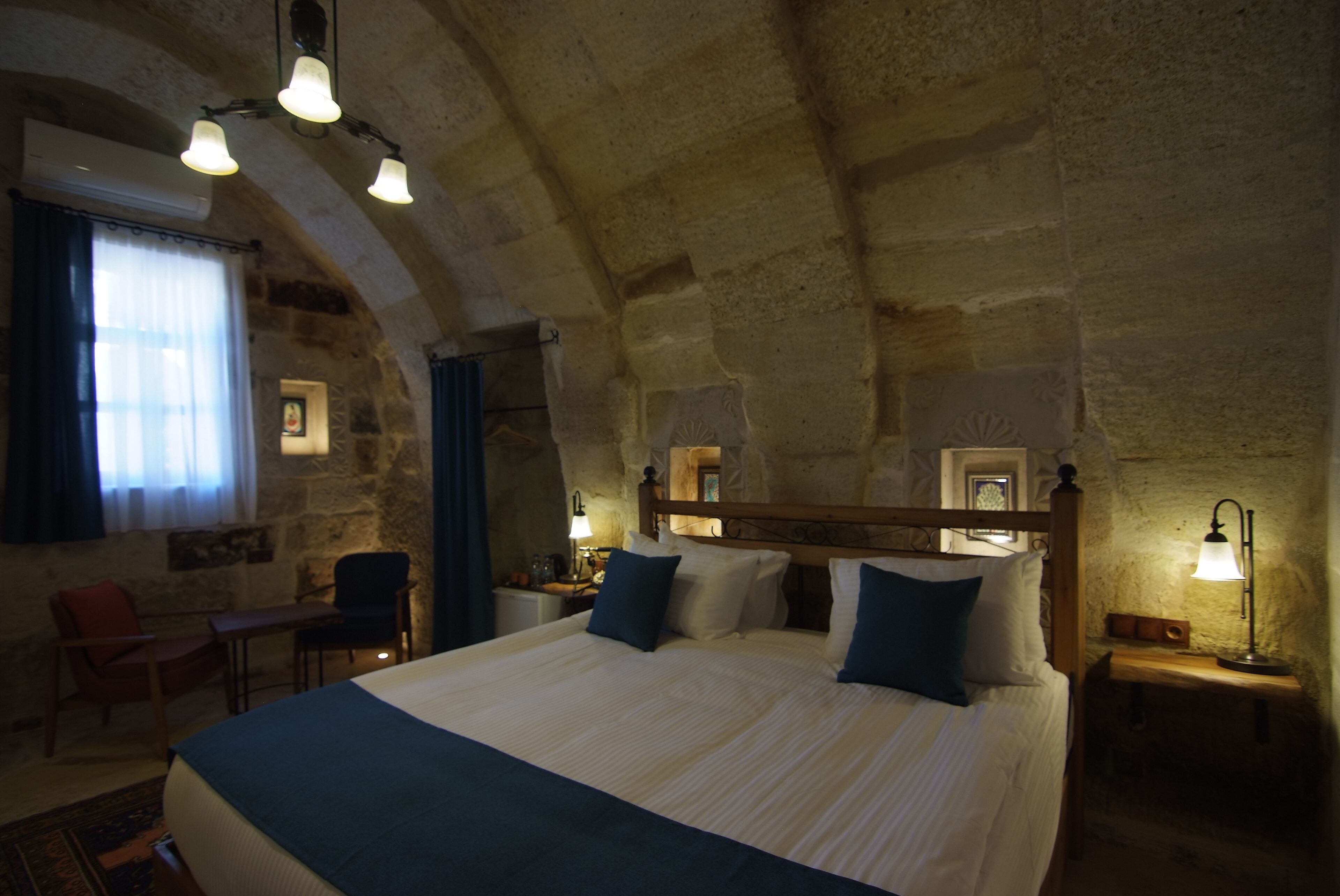 Peruna Cave Hotel