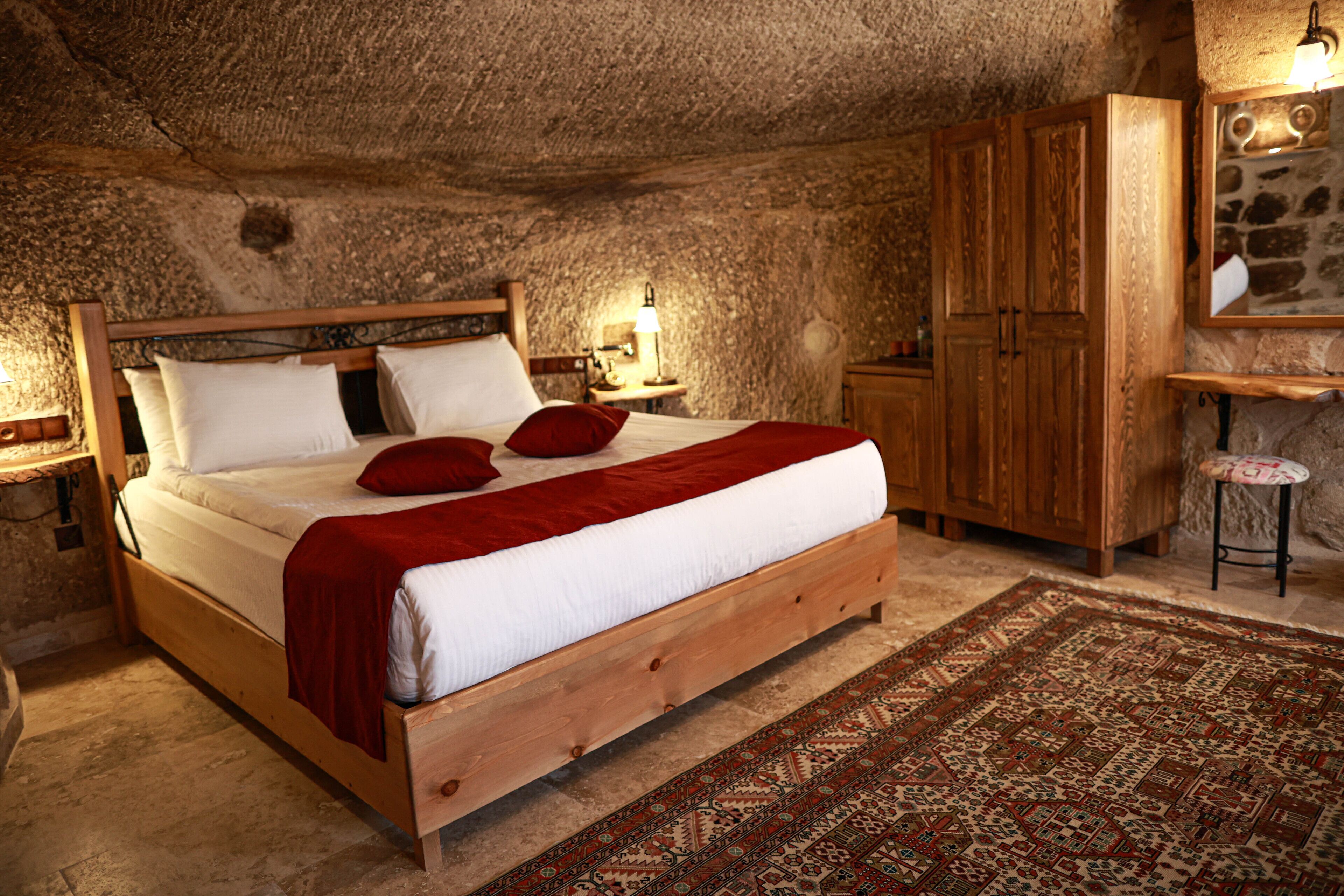 Peruna Cave Hotel