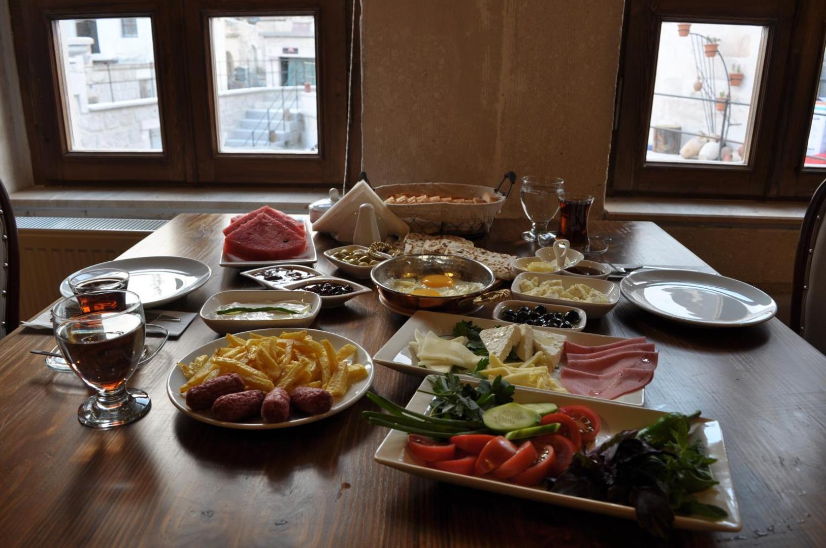 Salkim Cave House