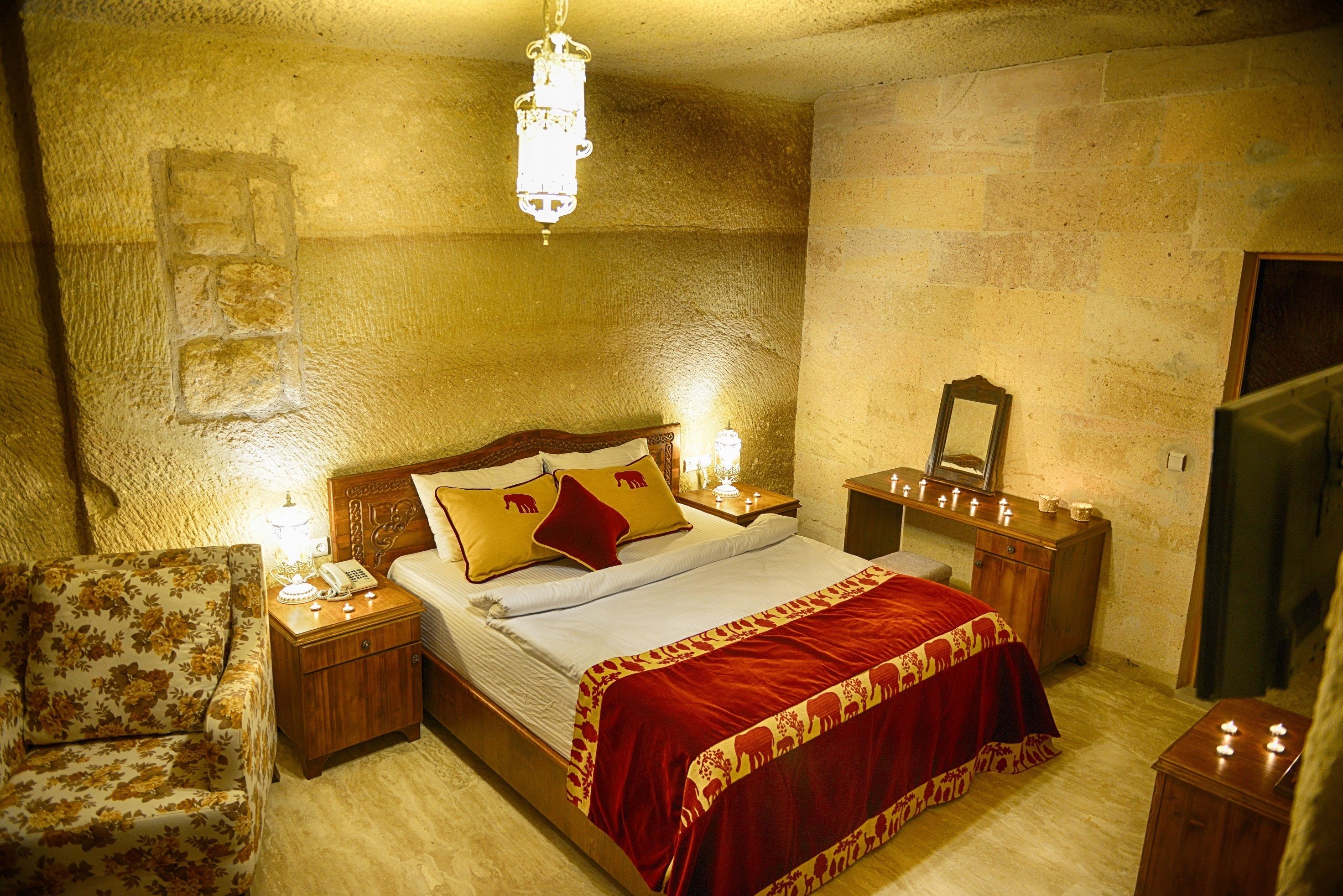 Salkim Cave House