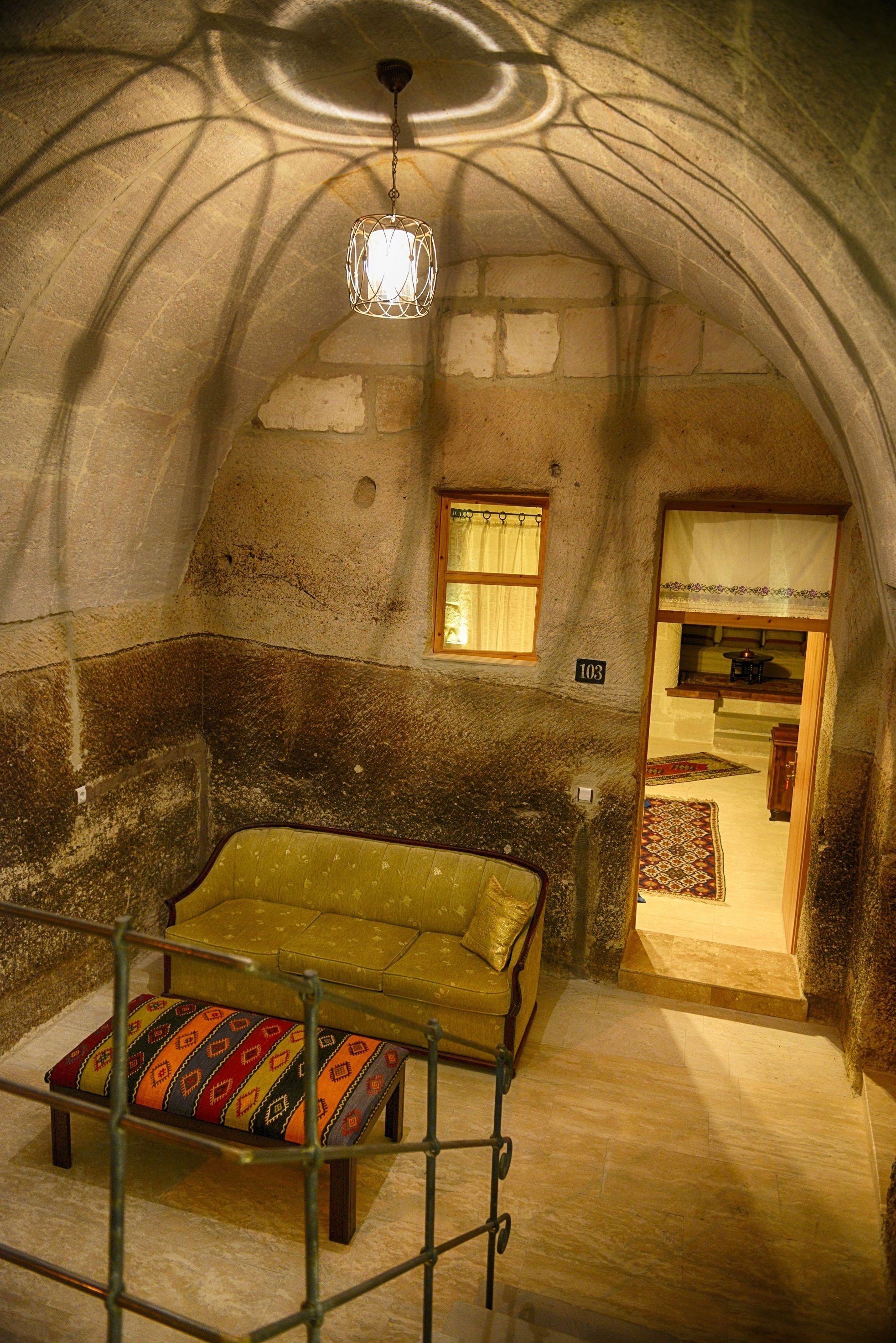 Salkim Cave House