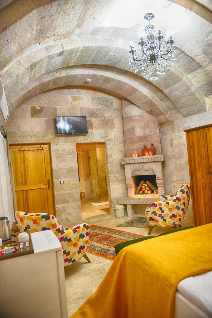 Salkim Cave House