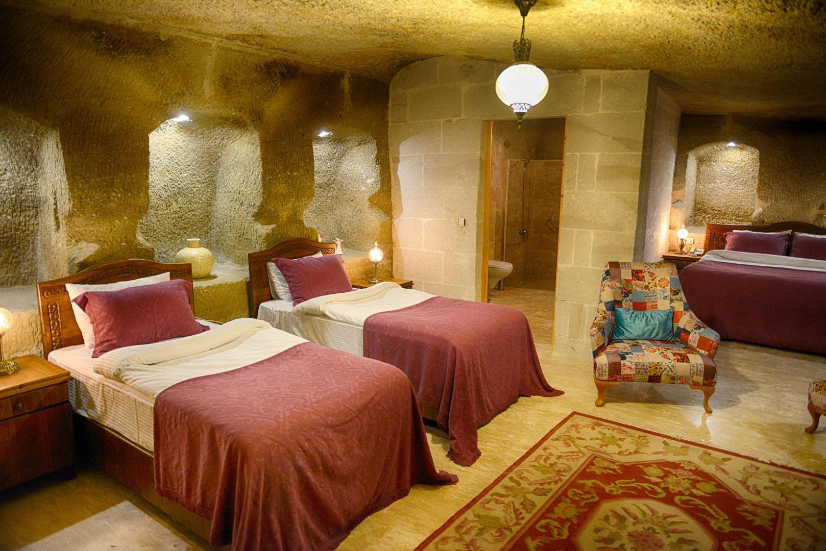 Salkim Cave House
