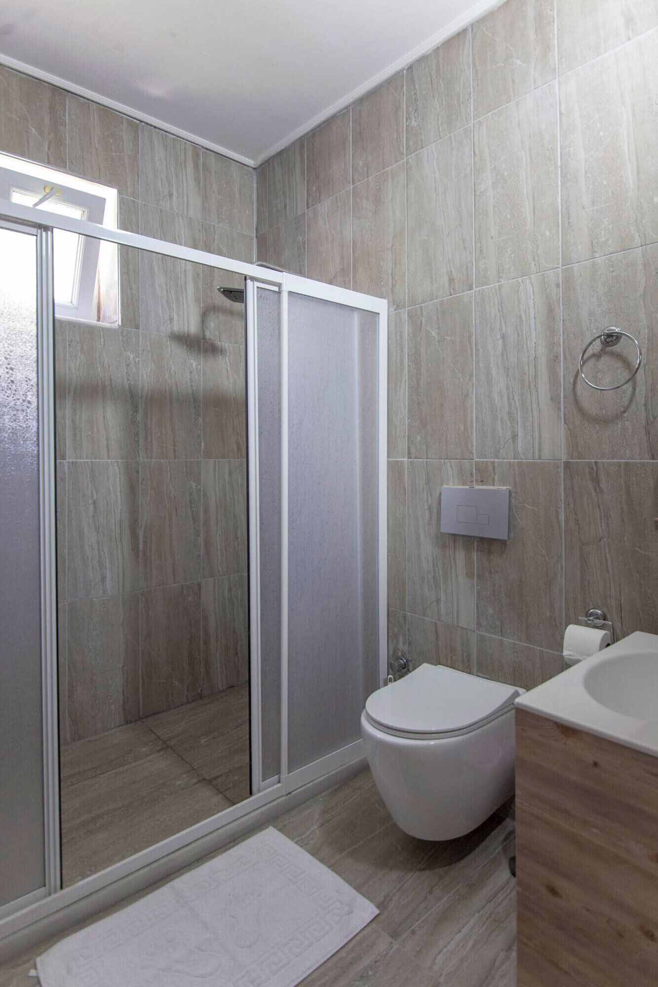 Seven Stone Hotel